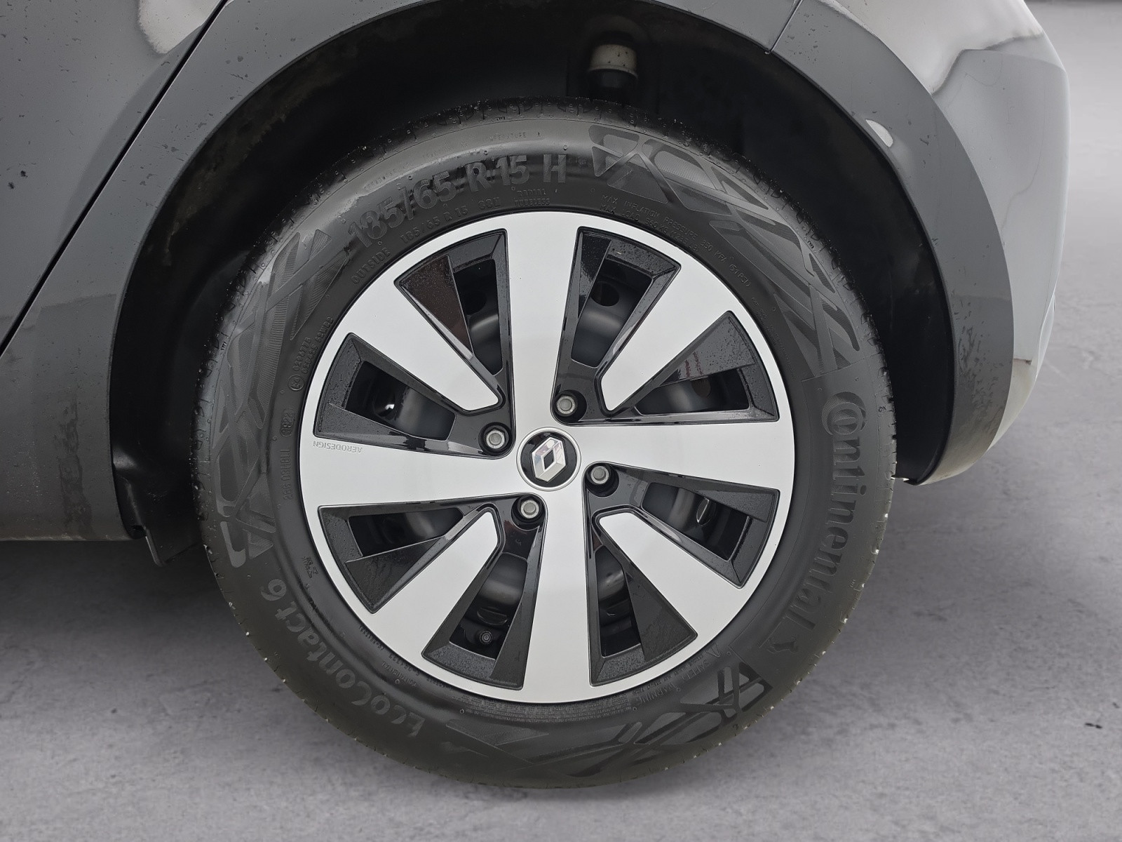 Vente en ligne Renault Clio 5 Clio TCe 90 au prix de 13 990 €