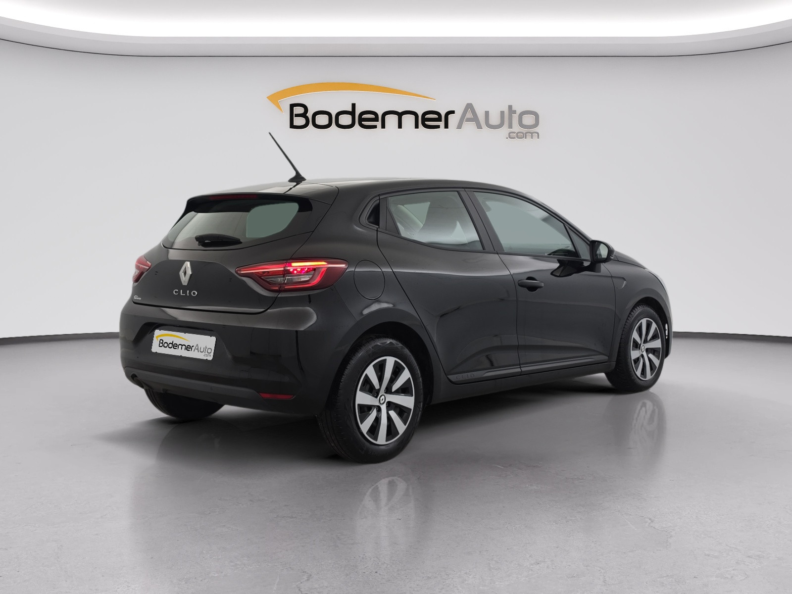 Vente en ligne Renault Clio 5 Clio TCe 90 au prix de 13 990 €