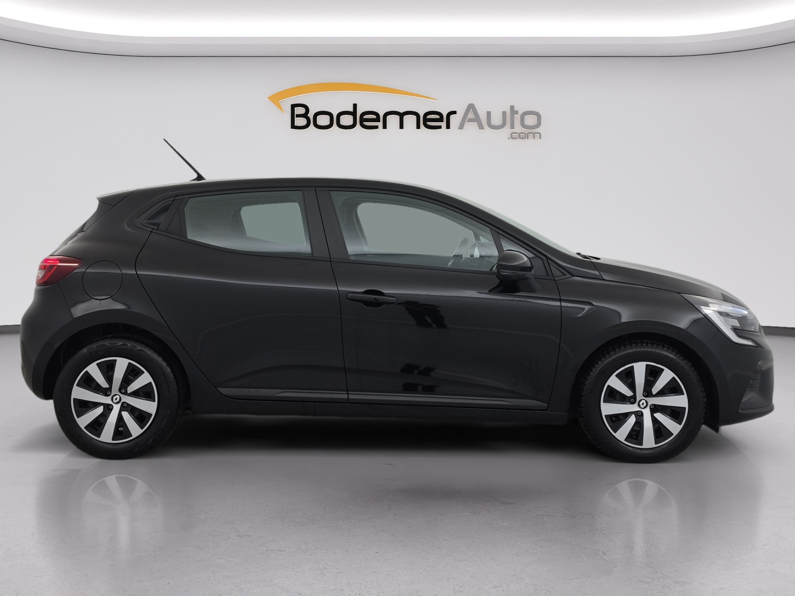Vente en ligne Renault Clio 5 Clio TCe 90 au prix de 13 990 €