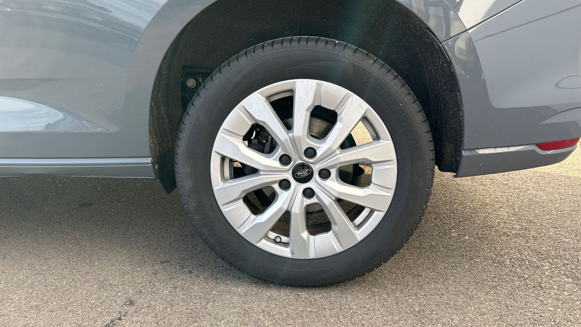 Vente en ligne Ford Transit Connect  L1 2.0 ECOBLUE 122 BVA au prix de 16 990 €