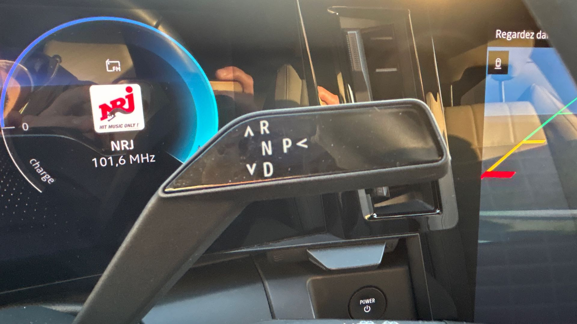 Vente en ligne Renault Megane E-Tech  EV60 220 ch super charge au prix de 27 900 €