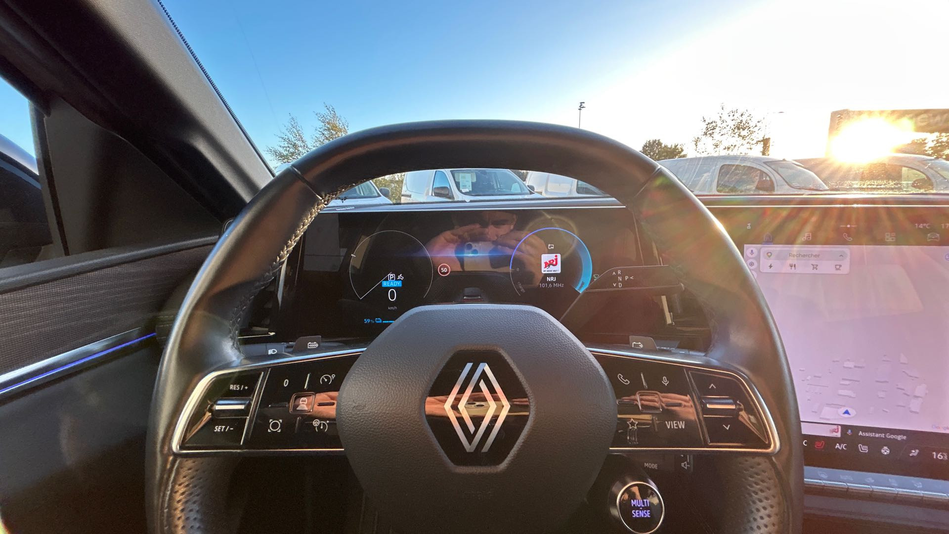 Vente en ligne Renault Megane E-Tech  EV60 220 ch super charge au prix de 27 900 €