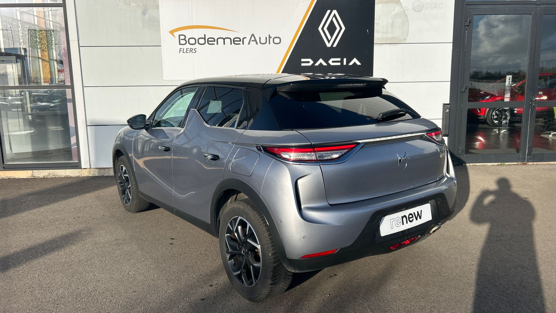 Vente en ligne Ds Ds3 Crossback DS3 Crossback BlueHDi 130 EAT8 au prix de 12 990 €