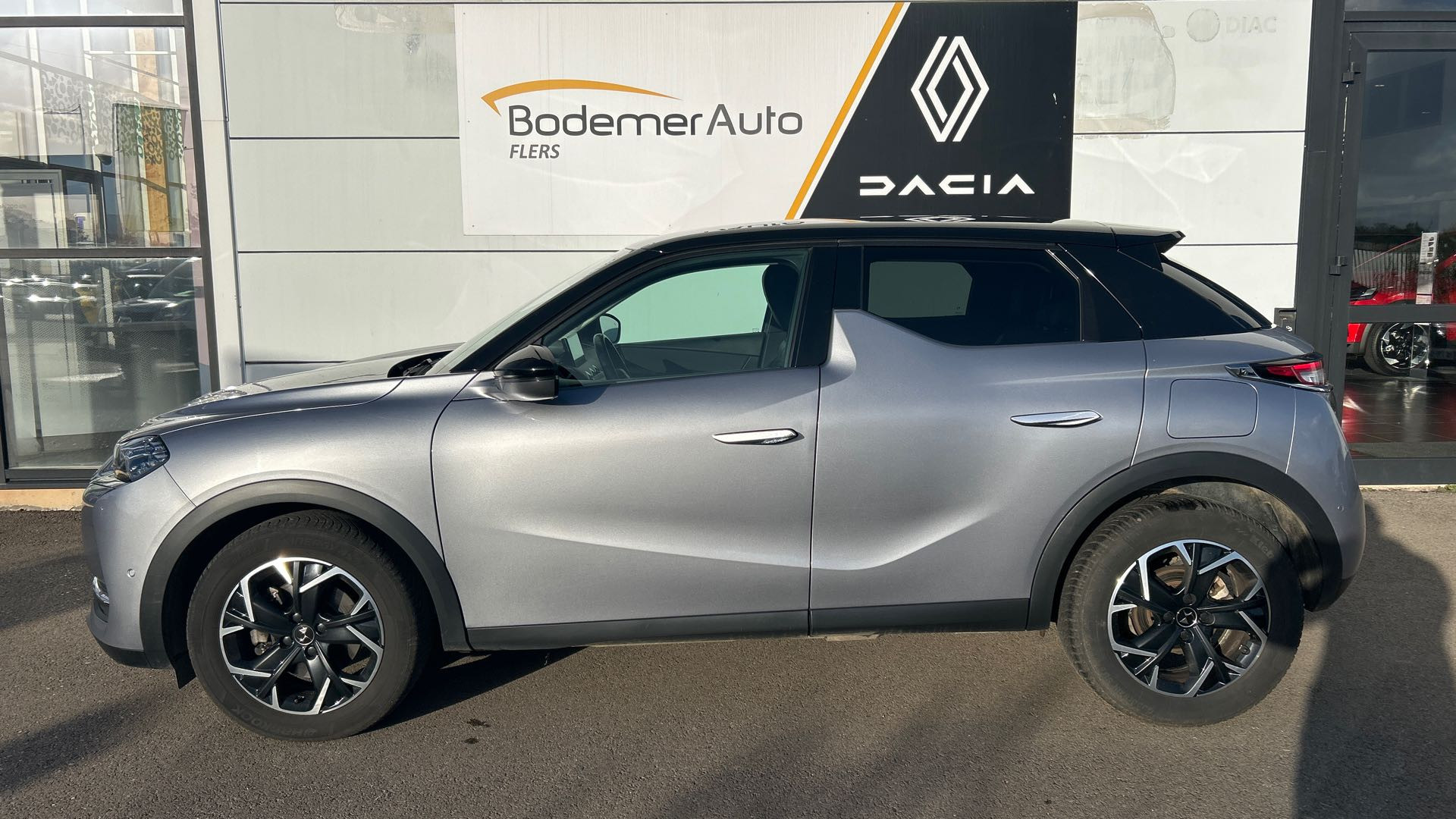 Vente en ligne Ds Ds3 Crossback DS3 Crossback BlueHDi 130 EAT8 au prix de 12 990 €