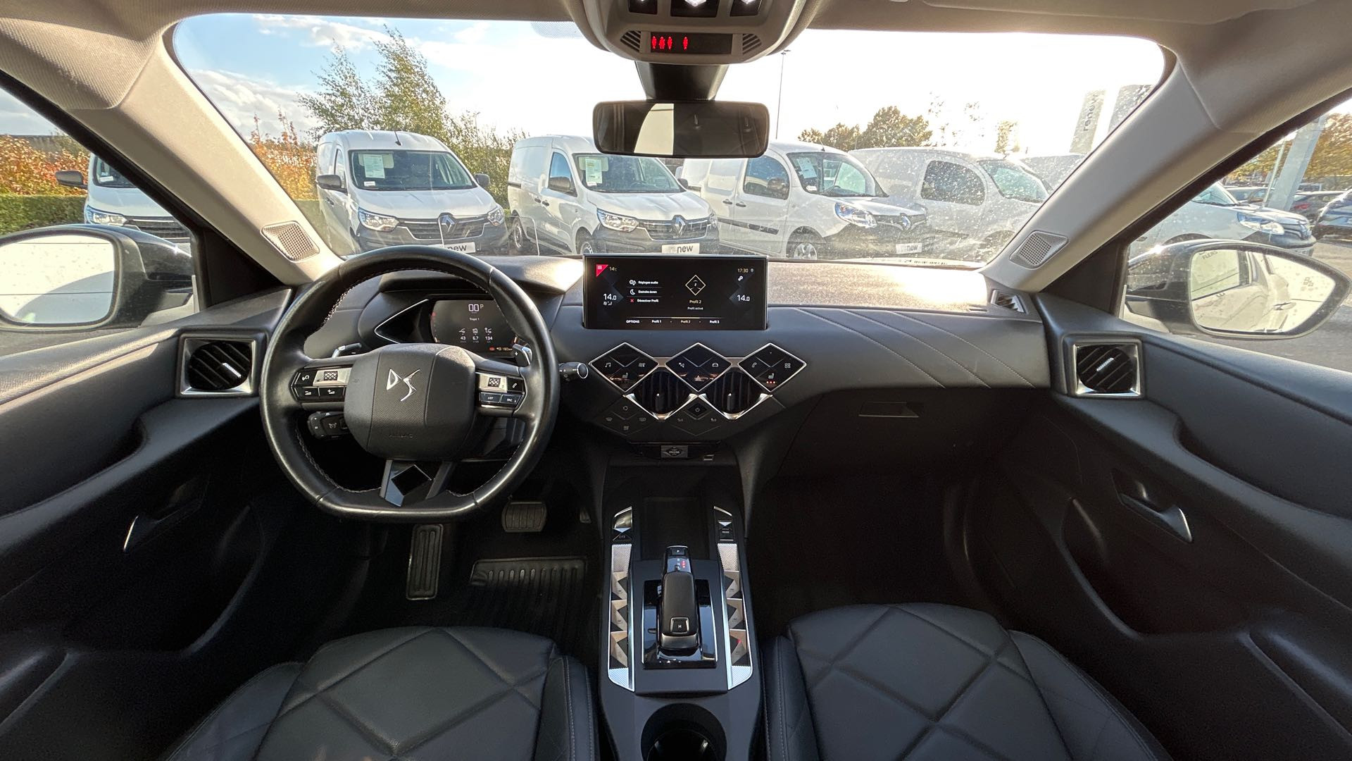Vente en ligne Ds Ds3 Crossback DS3 Crossback BlueHDi 130 EAT8 au prix de 12 990 €