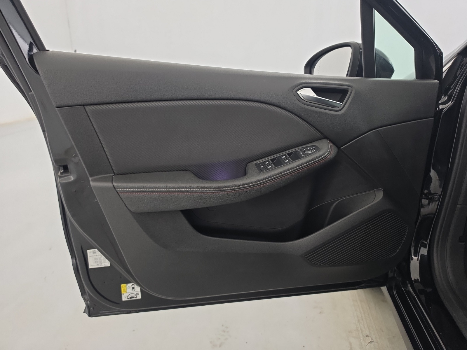 Vente en ligne Renault Clio 5 Clio E-Tech 140 - 21N au prix de 13 990 €