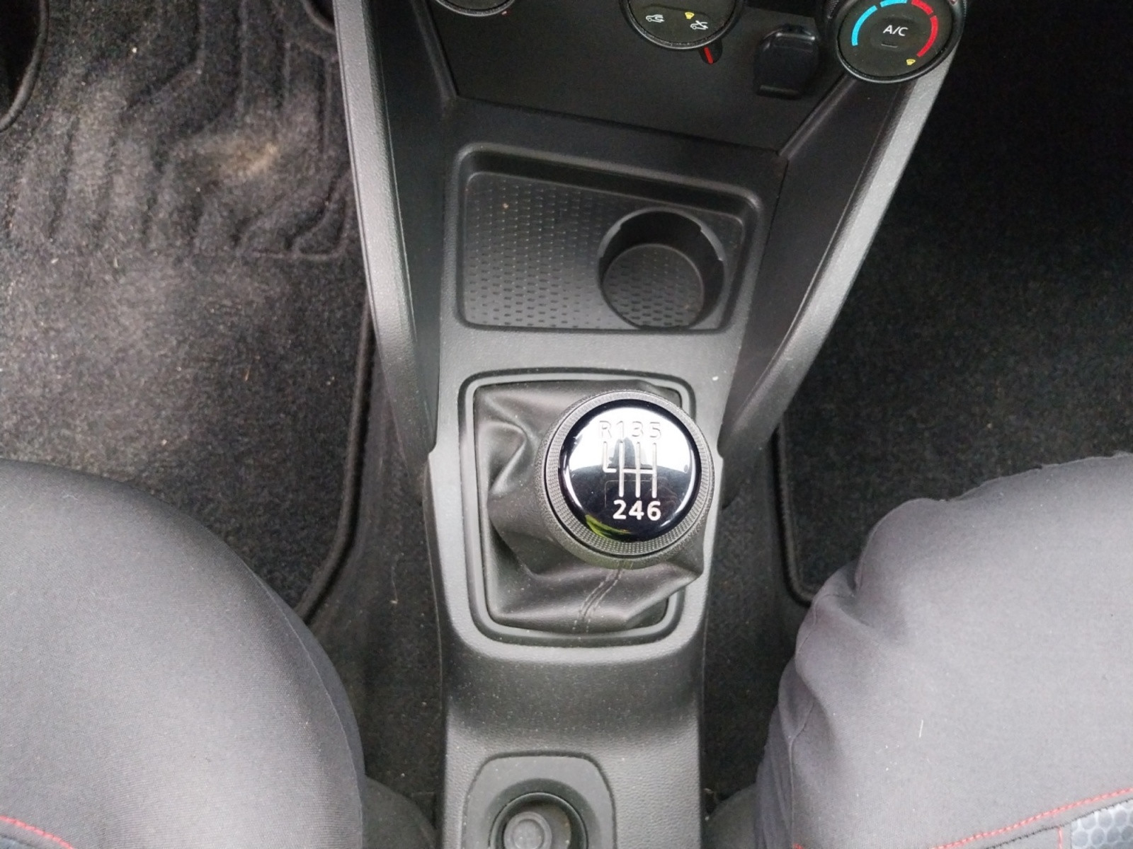 Vente en ligne Dacia Duster  TCe 125 4x2 au prix de 10 990 €