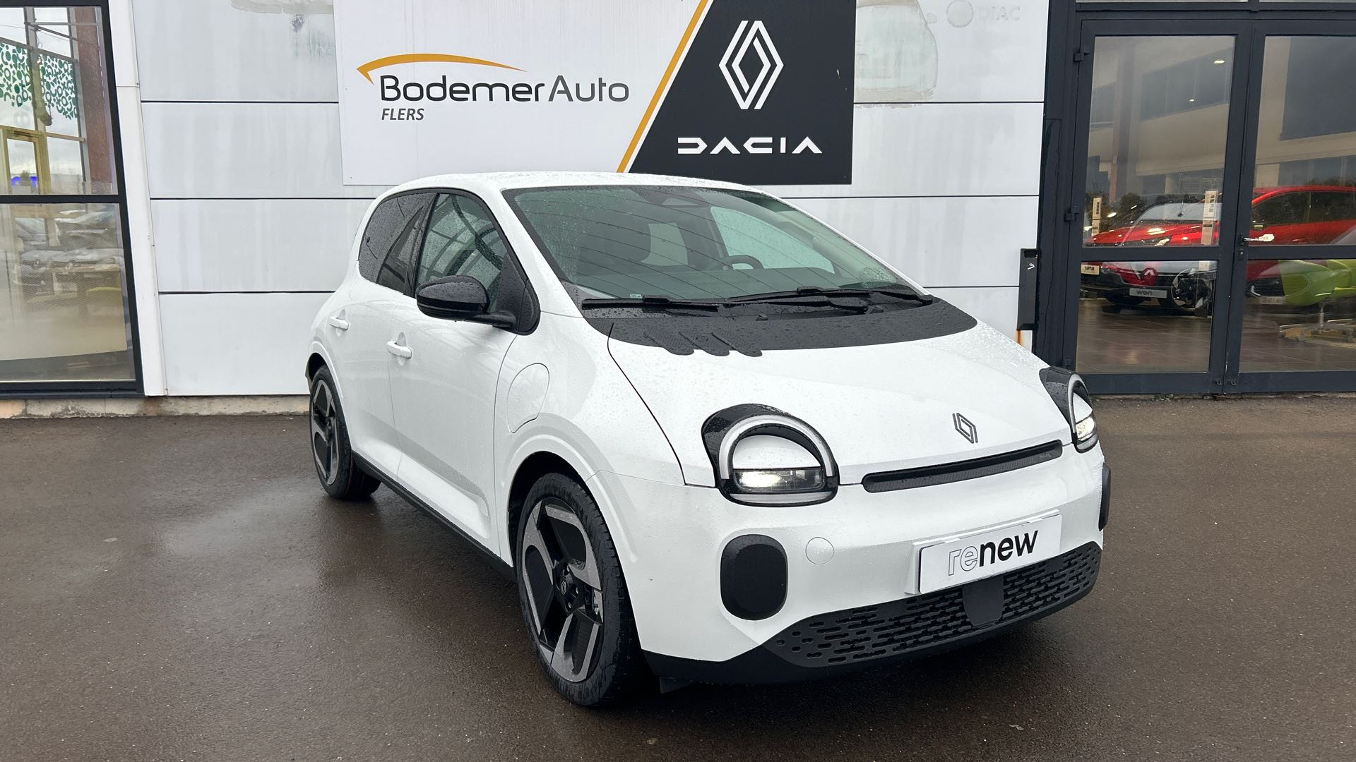 Vente en ligne Renault Twingo Electrique  80 ch autonomie urbaine au prix de 20 980 €