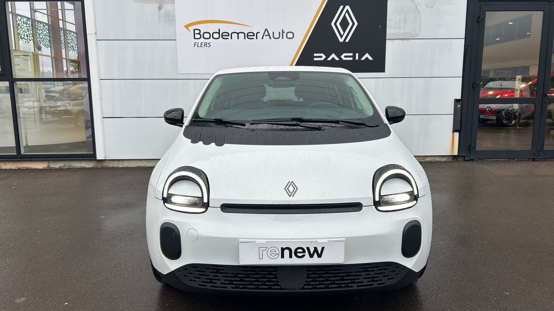 Vente en ligne Renault Twingo Electrique  80 ch autonomie urbaine au prix de 20 980 €