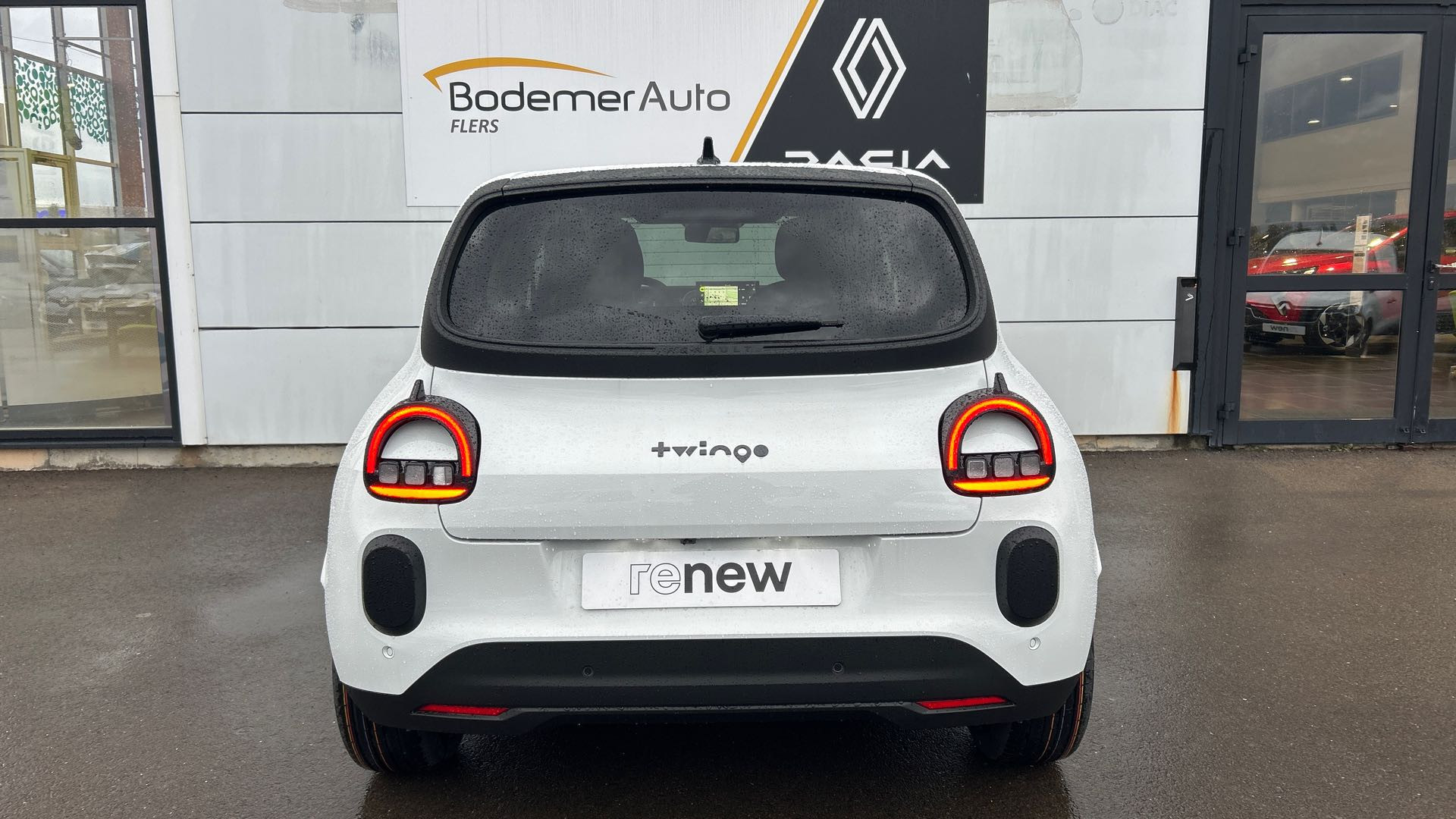 Vente en ligne Renault Twingo Electrique  80 ch autonomie urbaine au prix de 20 980 €