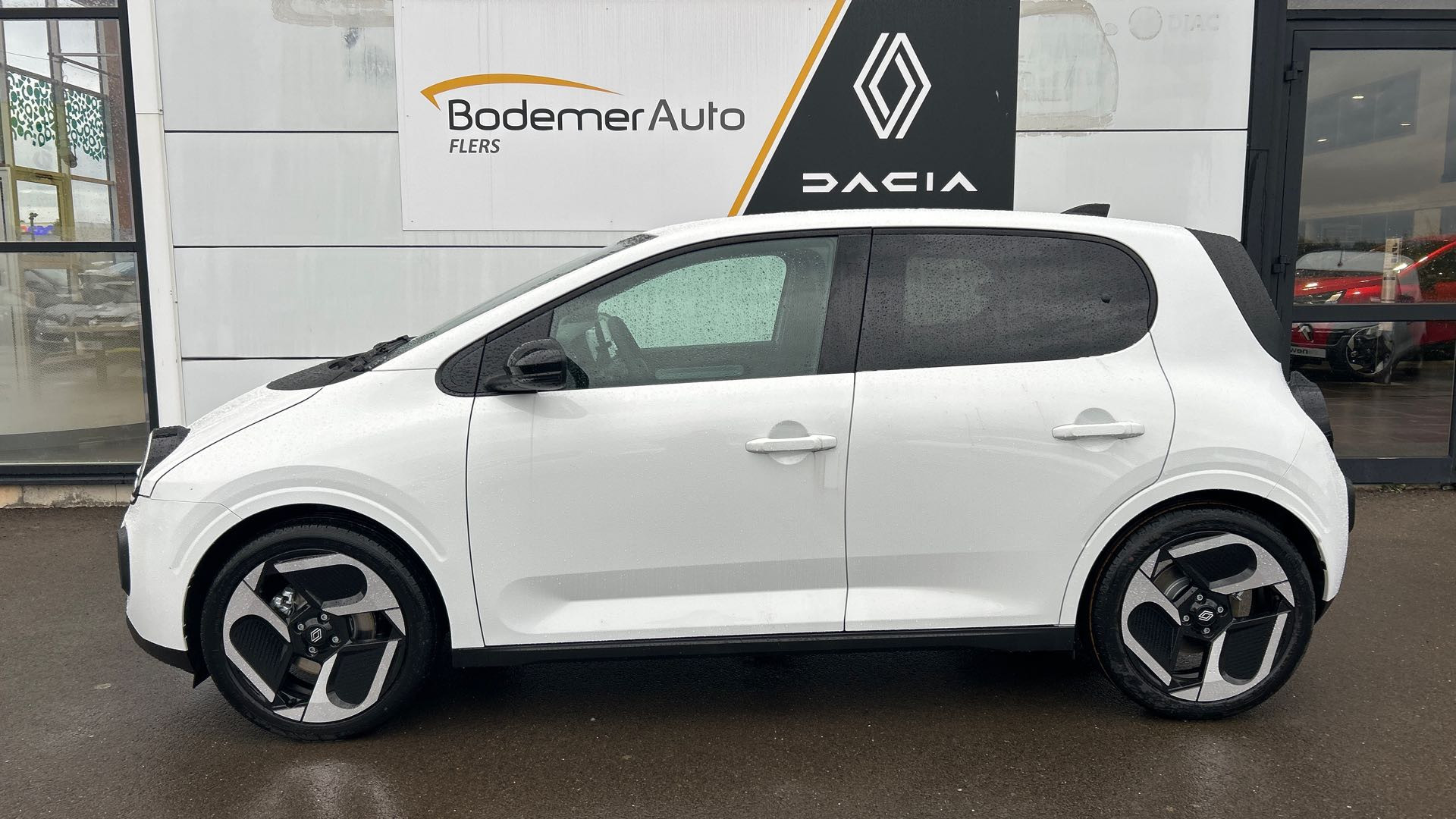 Vente en ligne Renault Twingo Electrique  80 ch autonomie urbaine au prix de 20 980 €