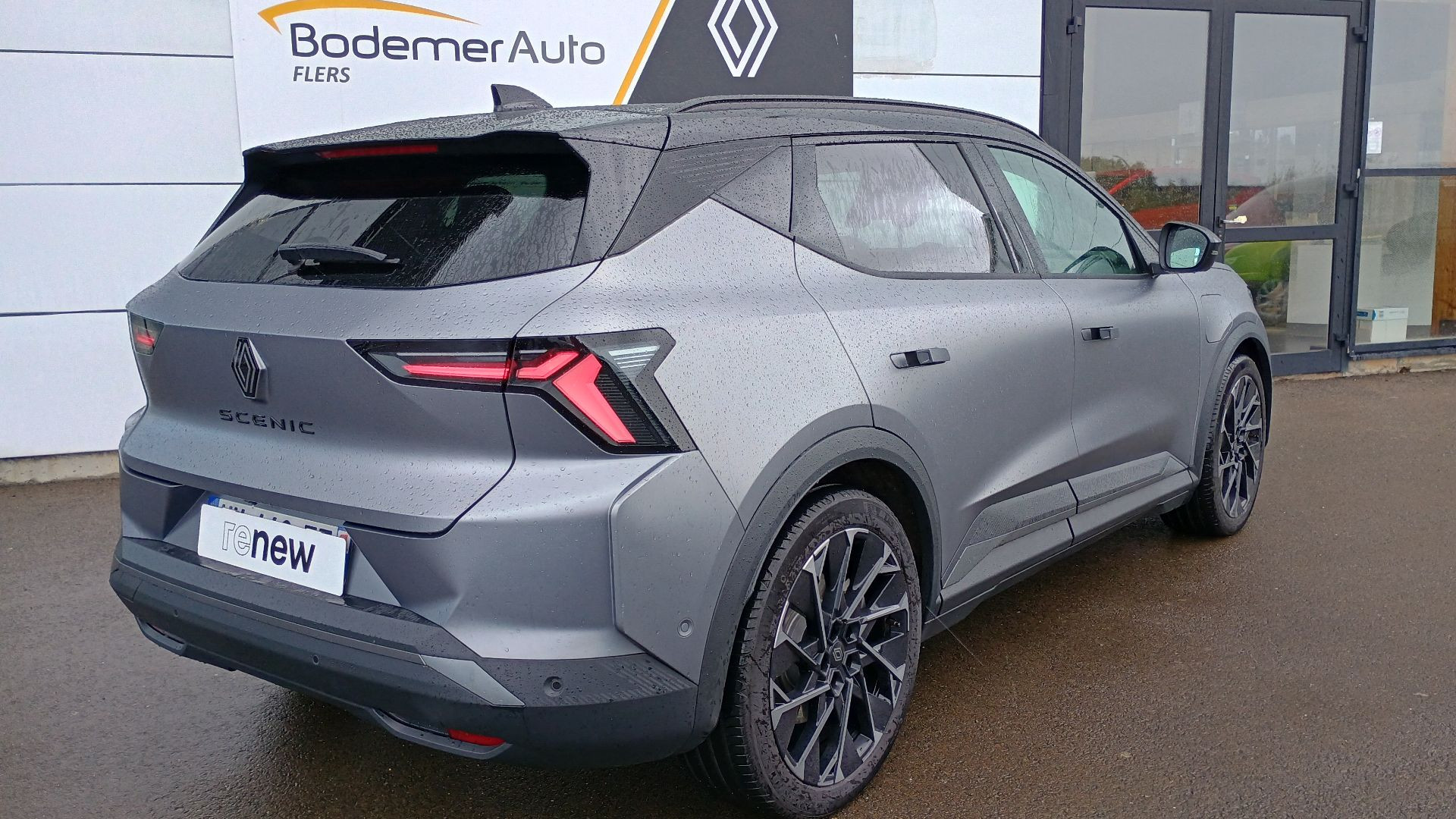 Vente en ligne Renault Scenic E-Tech Scenic E-Tech électrique 220 ch grande autonomie au prix de 50 780 €