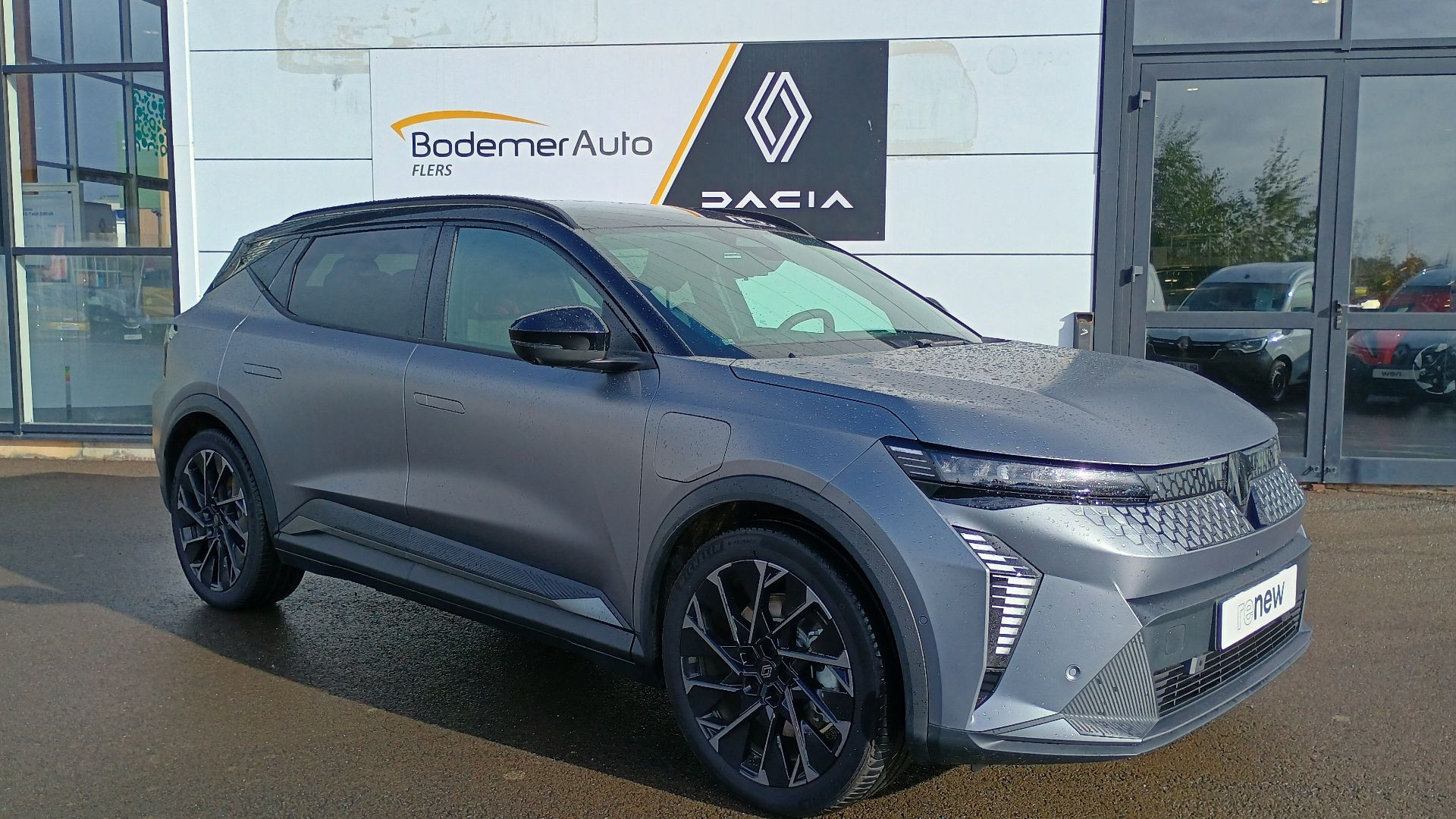 Vente en ligne Renault Scenic E-Tech Scenic E-Tech électrique 220 ch grande autonomie au prix de 50 780 €