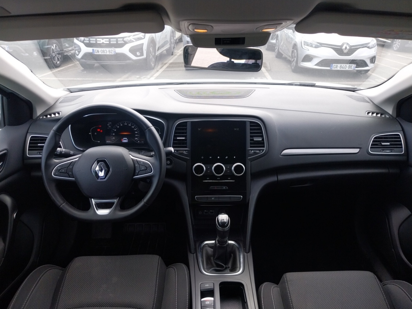 Vente en ligne Renault Megane 4  Blue dCi 115 au prix de 15 490 €