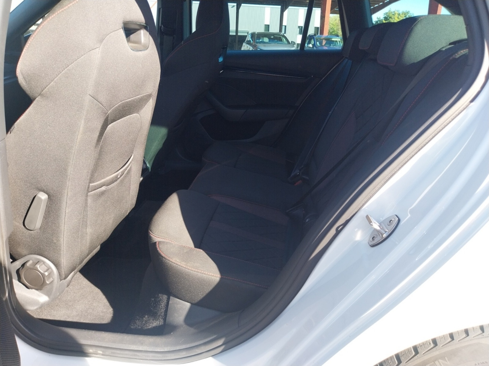 Vente en ligne Skoda Octavia Combi  2.0 TDI 200 ch DSG7 au prix de 26 900 €