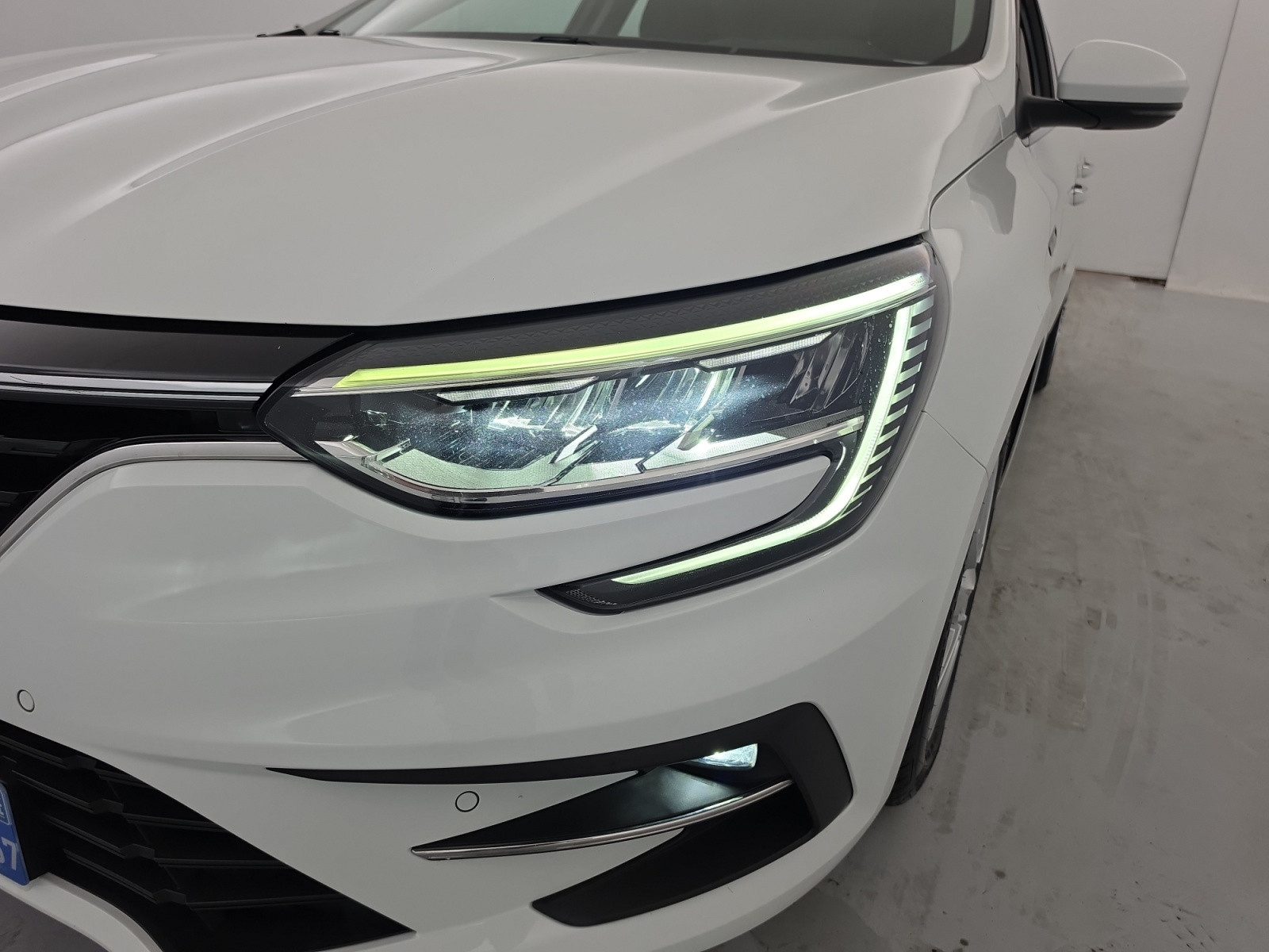 Vente en ligne Renault Megane 4 Mégane IV Berline Blue dCi 115 au prix de 13 290 €