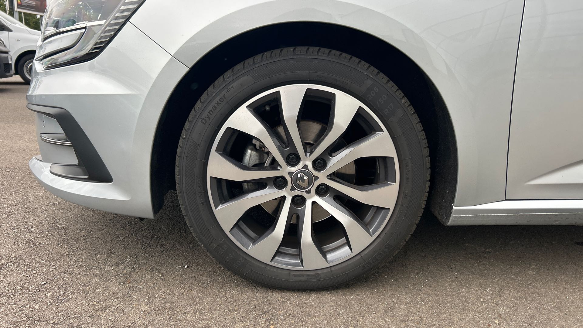 Vente en ligne Renault Megane 4  Blue dCi 115 EDC au prix de 16 490 €
