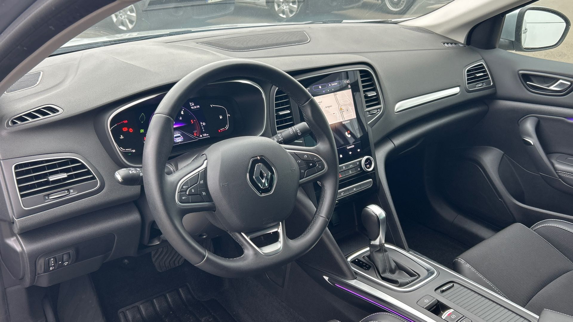 Vente en ligne Renault Megane 4  Blue dCi 115 EDC au prix de 16 490 €