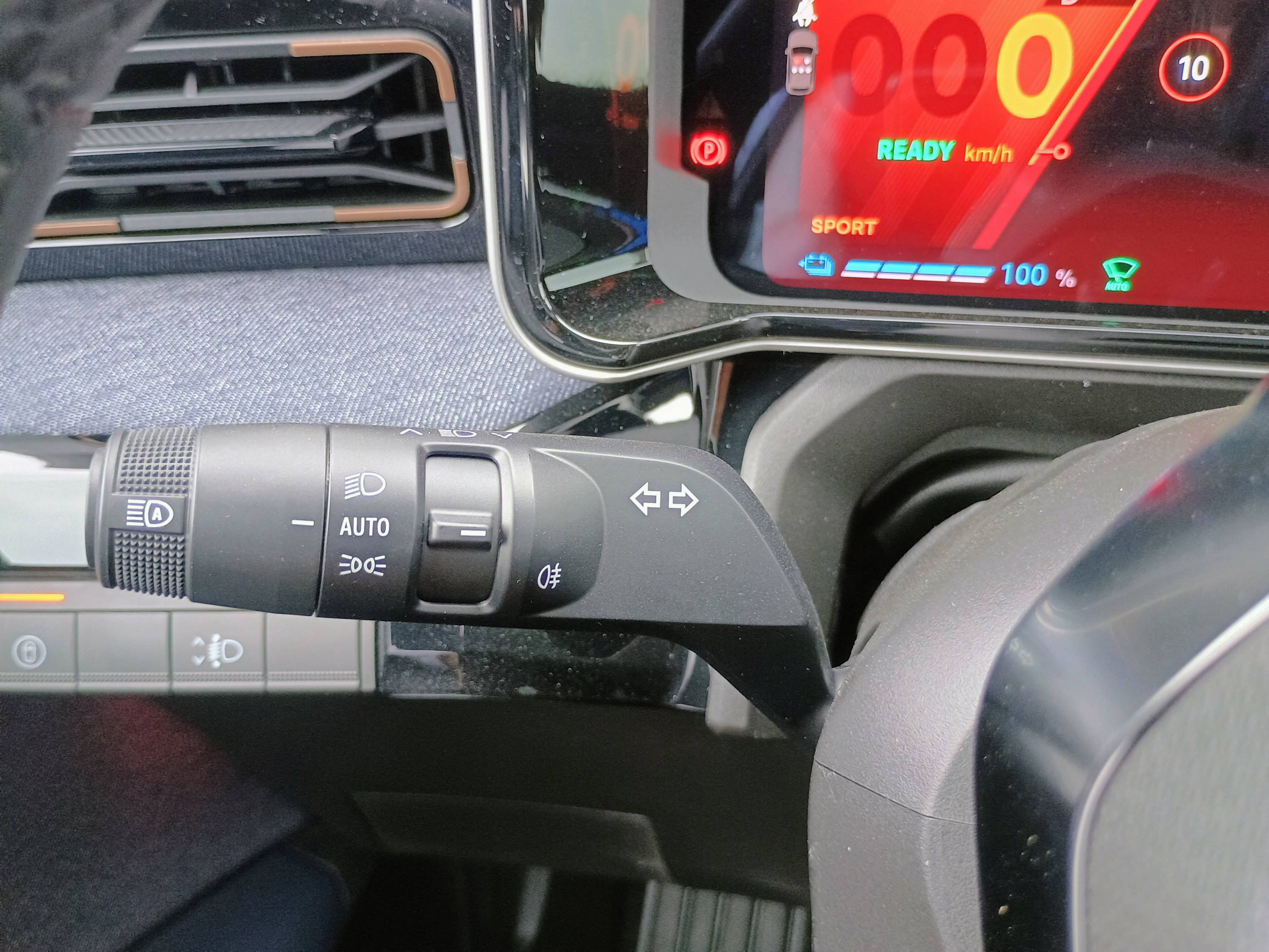 Vente en ligne Renault R4 E-Tech  150 ch autonomie confort au prix de 30 970 €