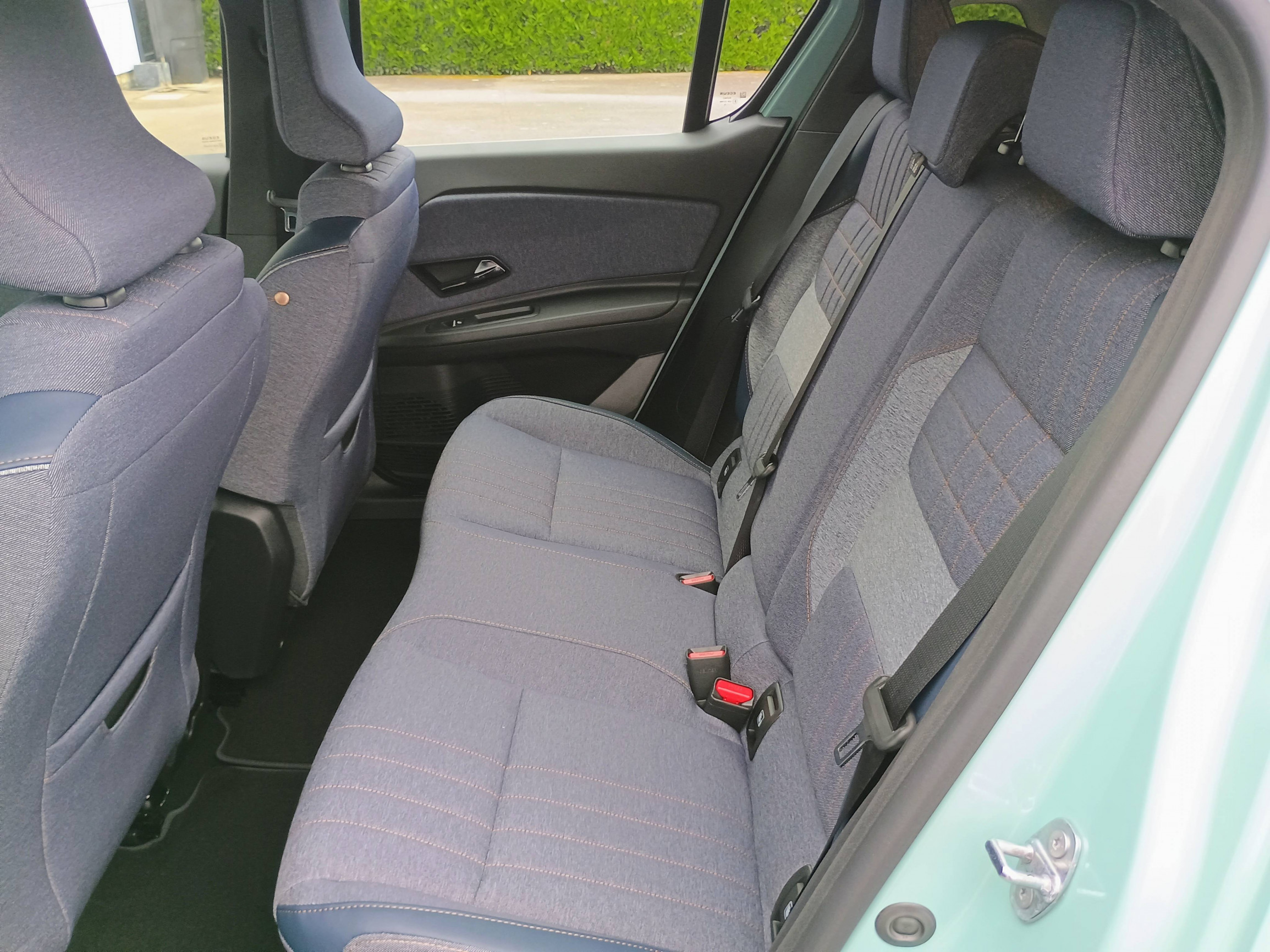 Vente en ligne Renault R4 E-Tech  150 ch autonomie confort au prix de 30 970 €
