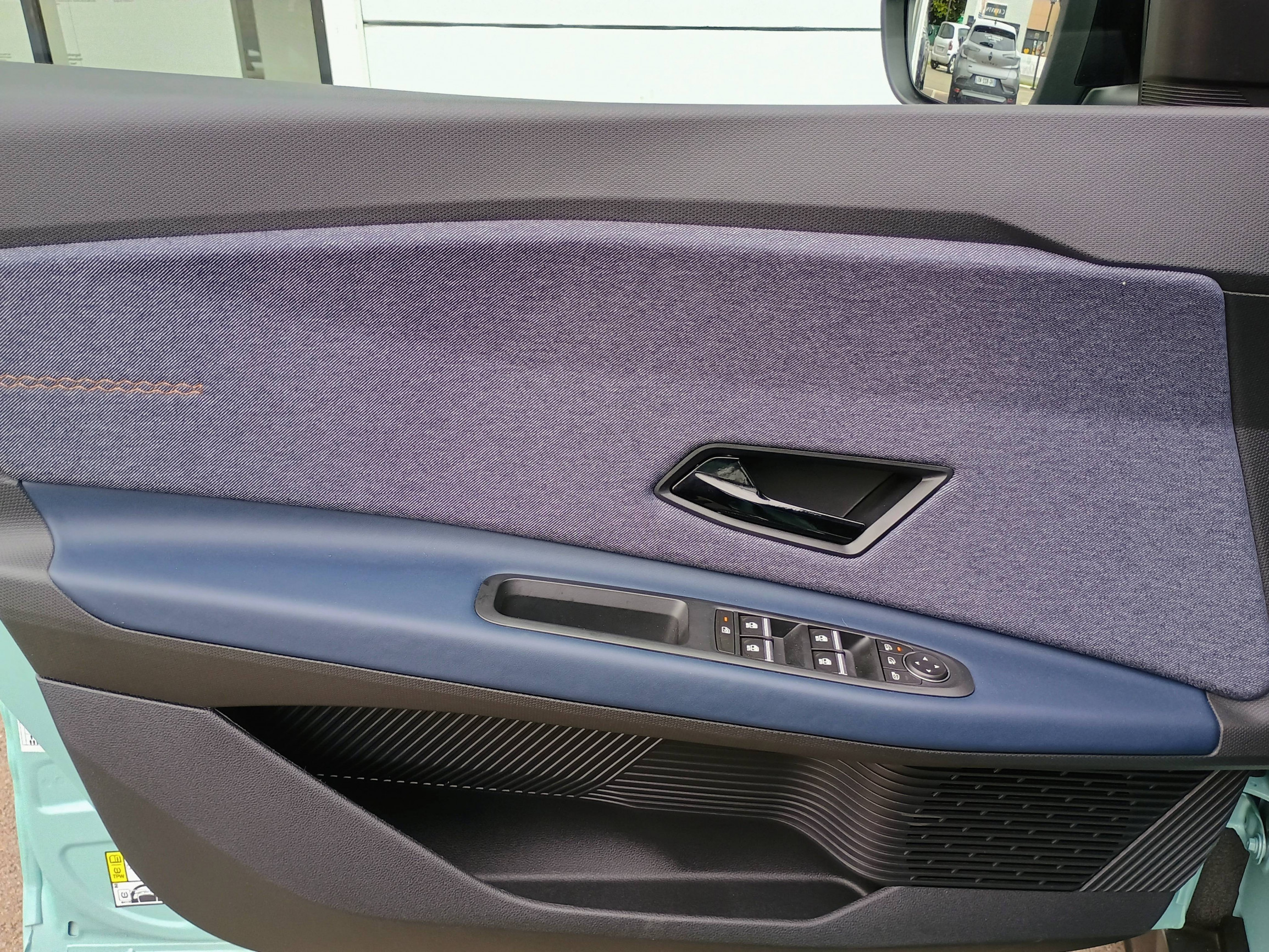Vente en ligne Renault R4 E-Tech  150 ch autonomie confort au prix de 30 970 €