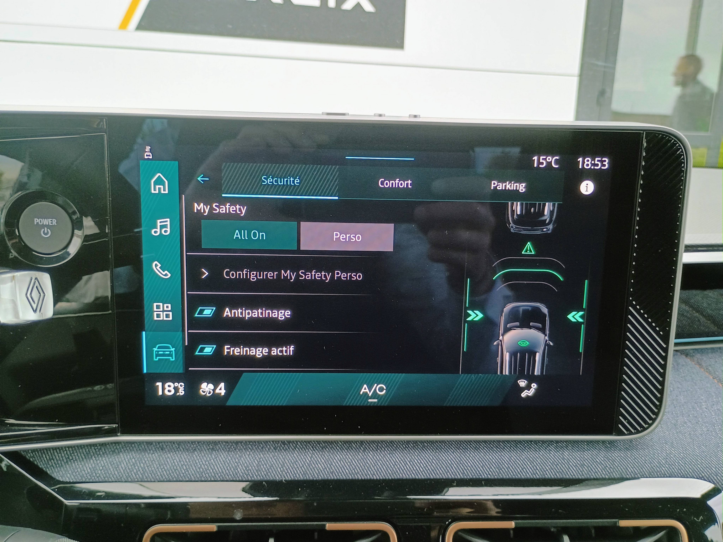 Vente en ligne Renault R4 E-Tech  150 ch autonomie confort au prix de 30 970 €