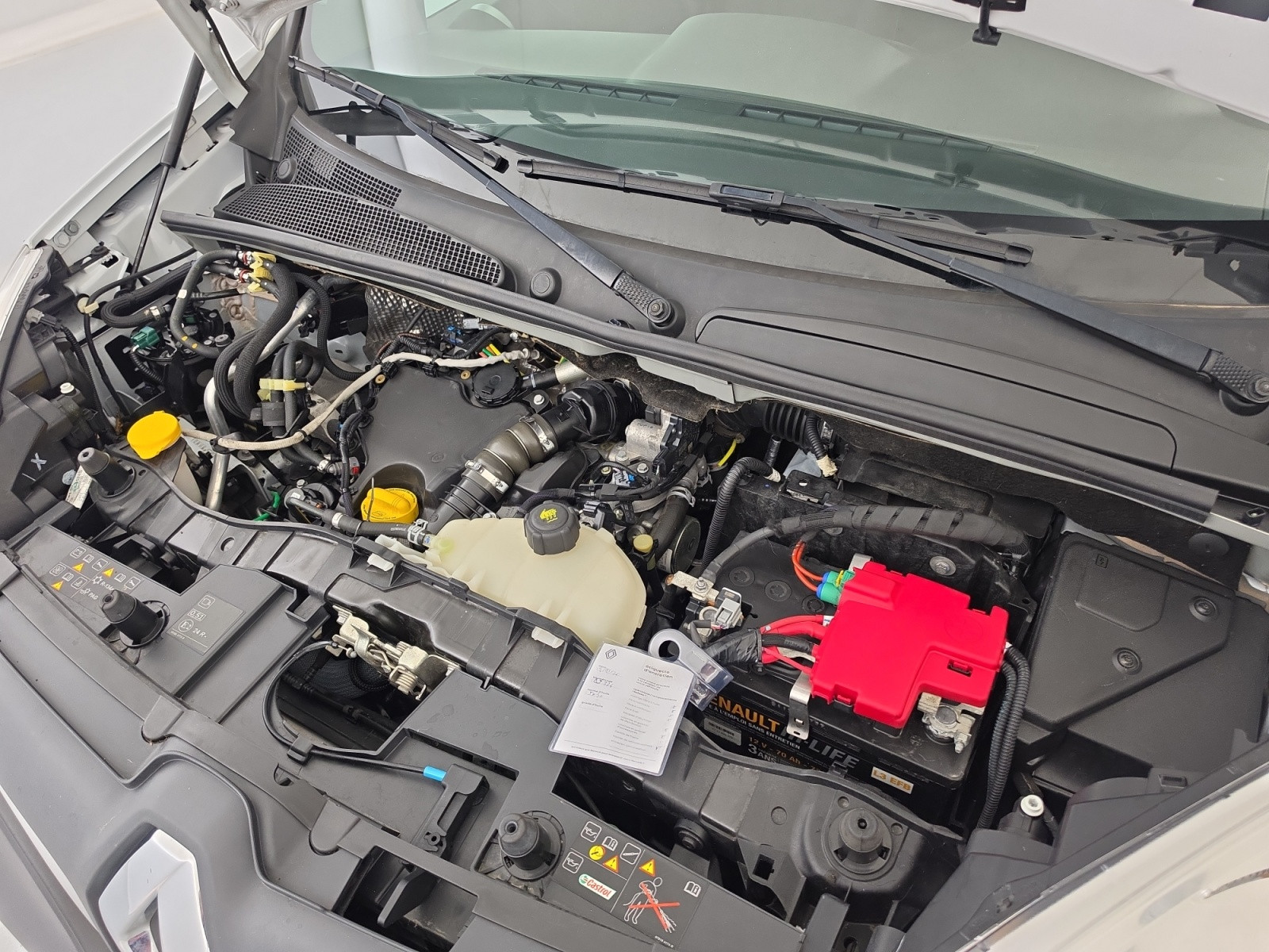 Vente en ligne Renault Kangoo Express  BLUE DCI 95 au prix de 10 900 €