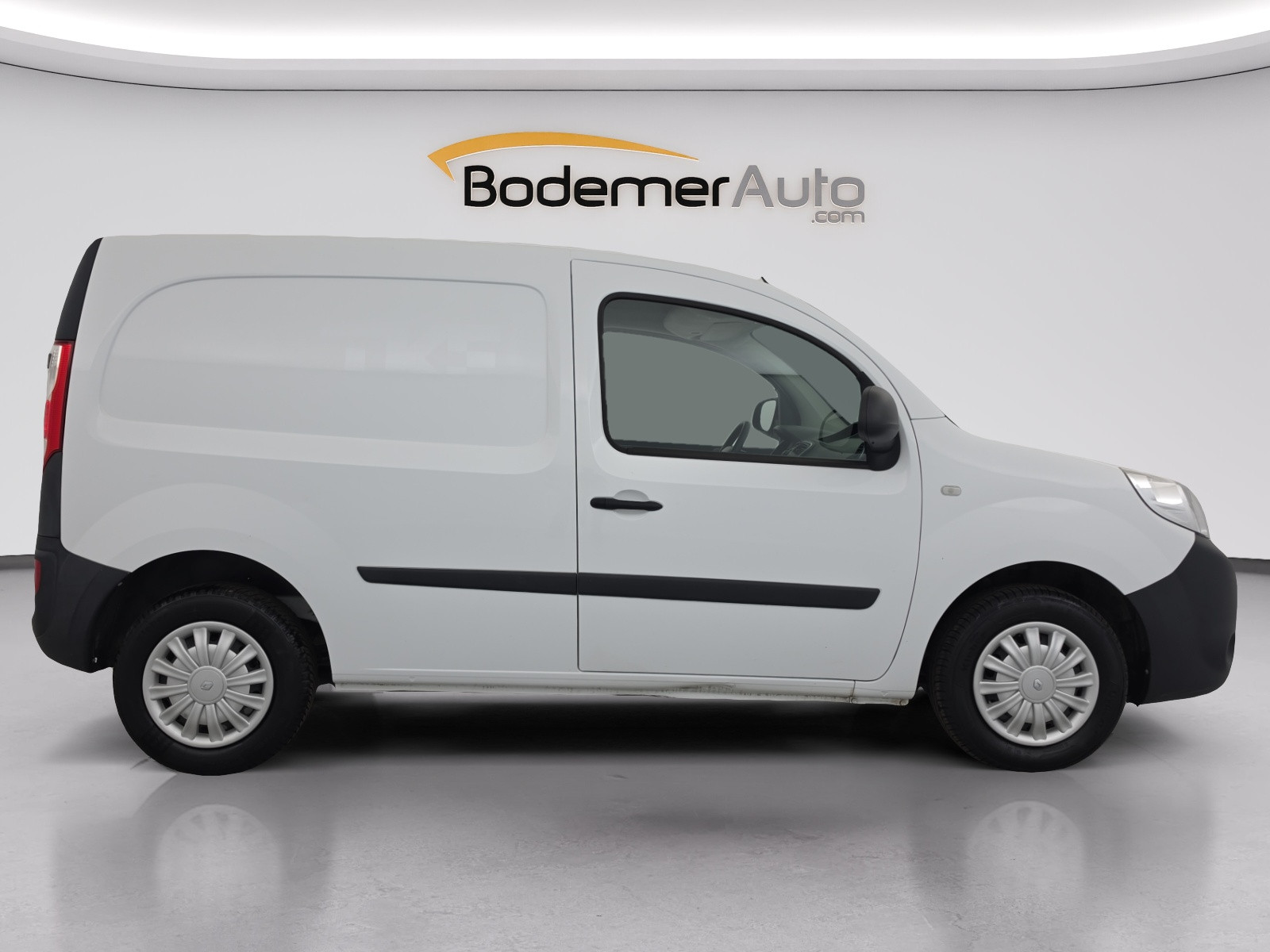 Vente en ligne Renault Kangoo Express  BLUE DCI 95 au prix de 10 900 €