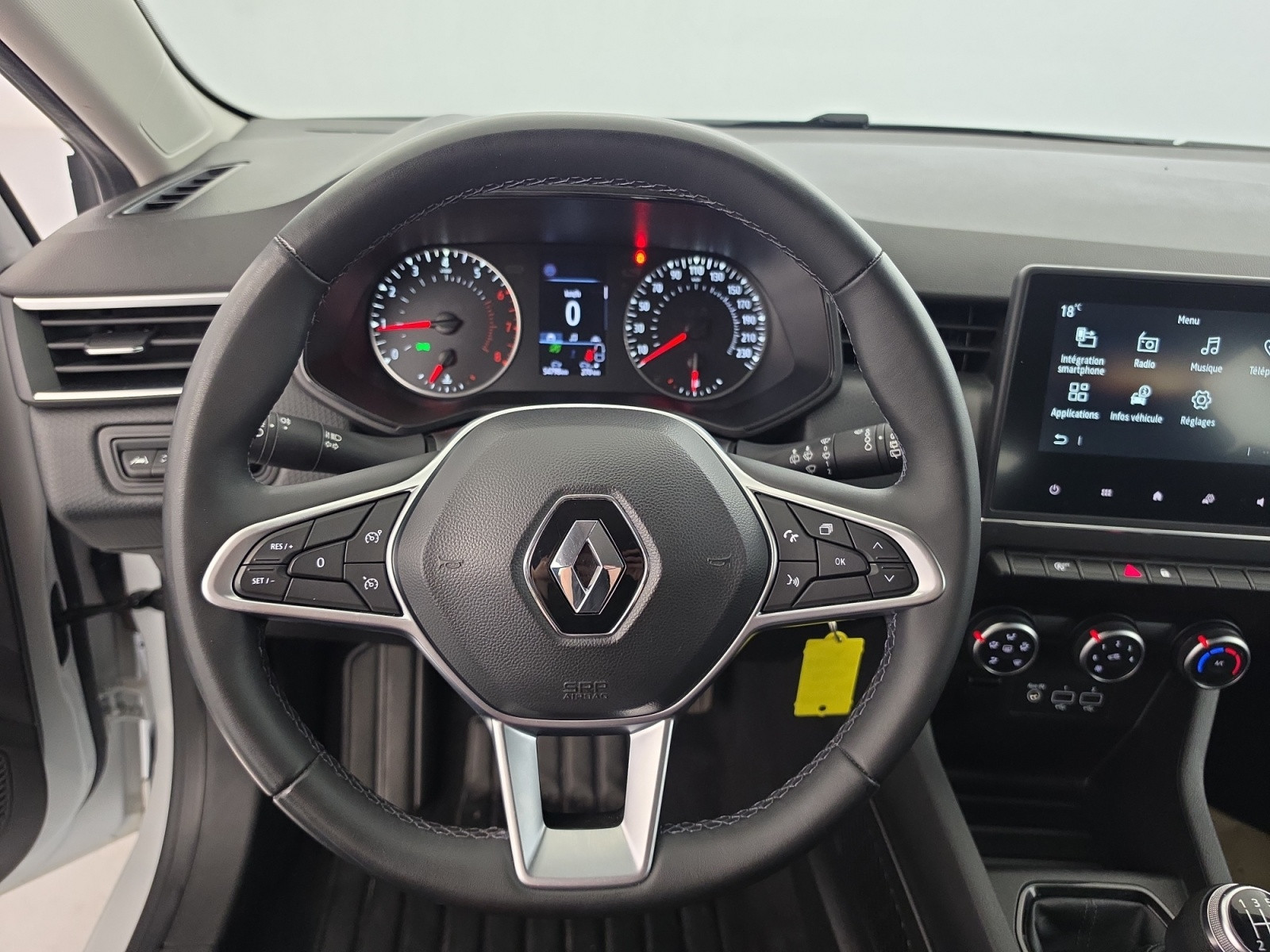Vente en ligne Renault Clio 5 Clio SCe 65 - 21N au prix de 11 690 €