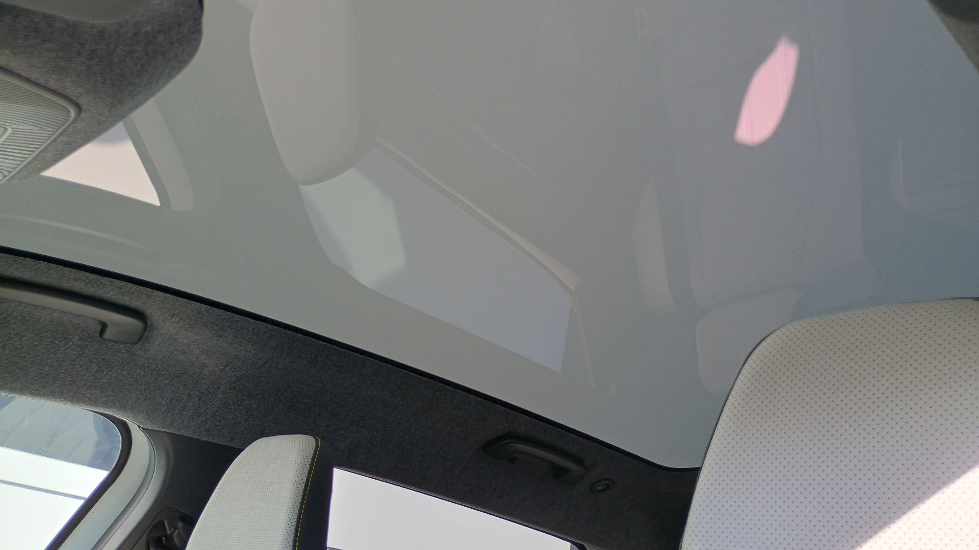 Vente en ligne Renault Scenic E-Tech Scenic E-Tech électrique 220 ch grande autonomie au prix de 50 980 €