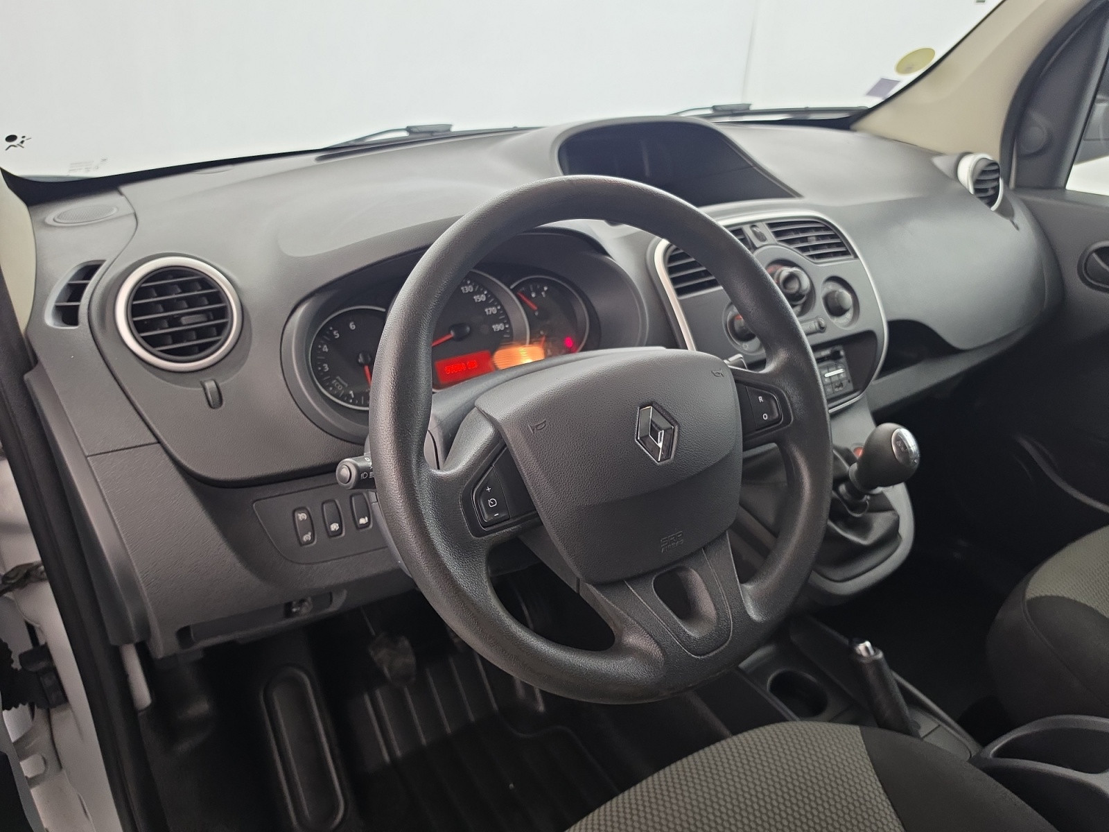 Vente en ligne Renault Kangoo Express  BLUE DCI 95 au prix de 10 900 €