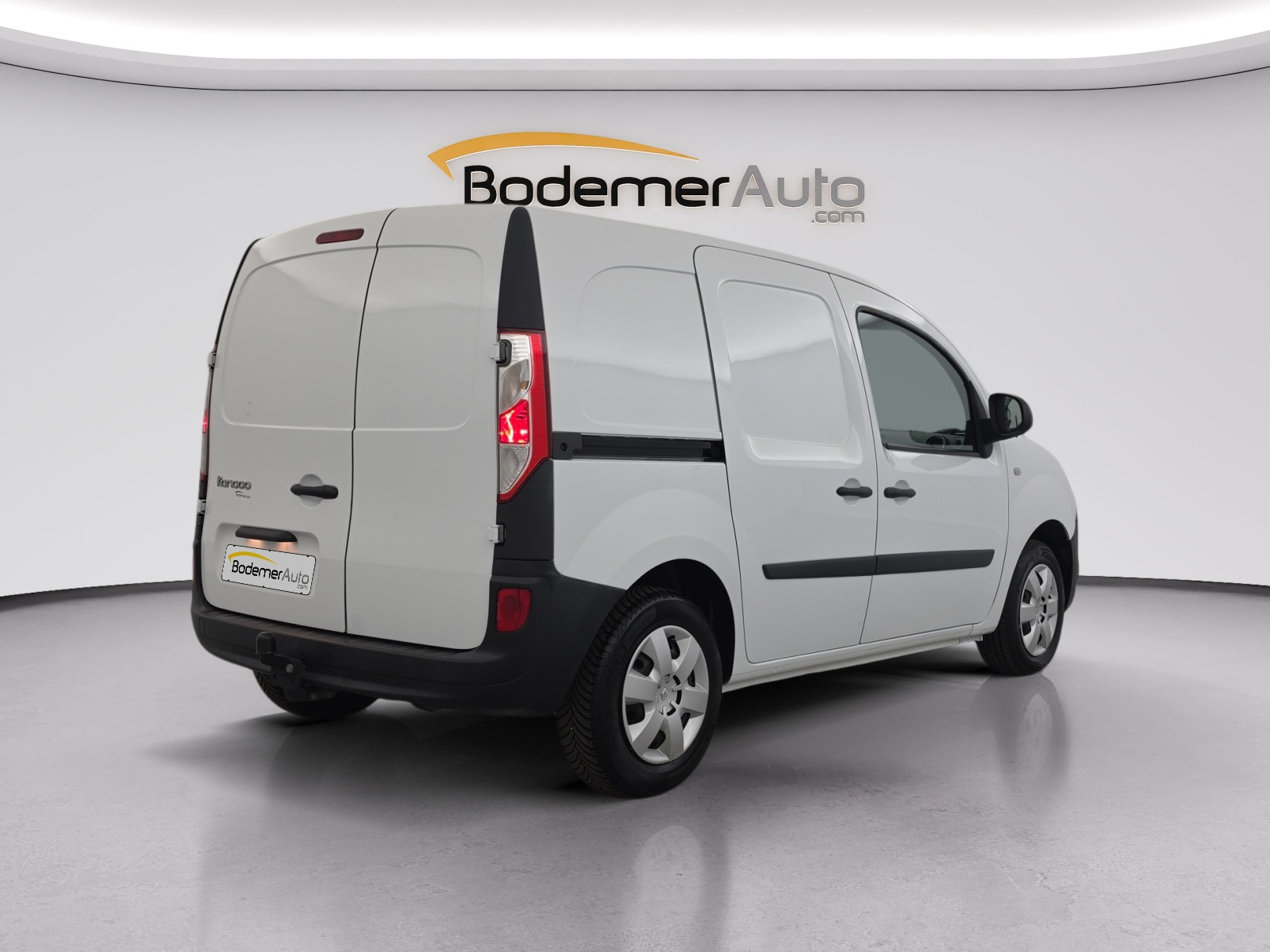 Vente en ligne Renault Kangoo Express  BLUE DCI 95 au prix de 10 900 €