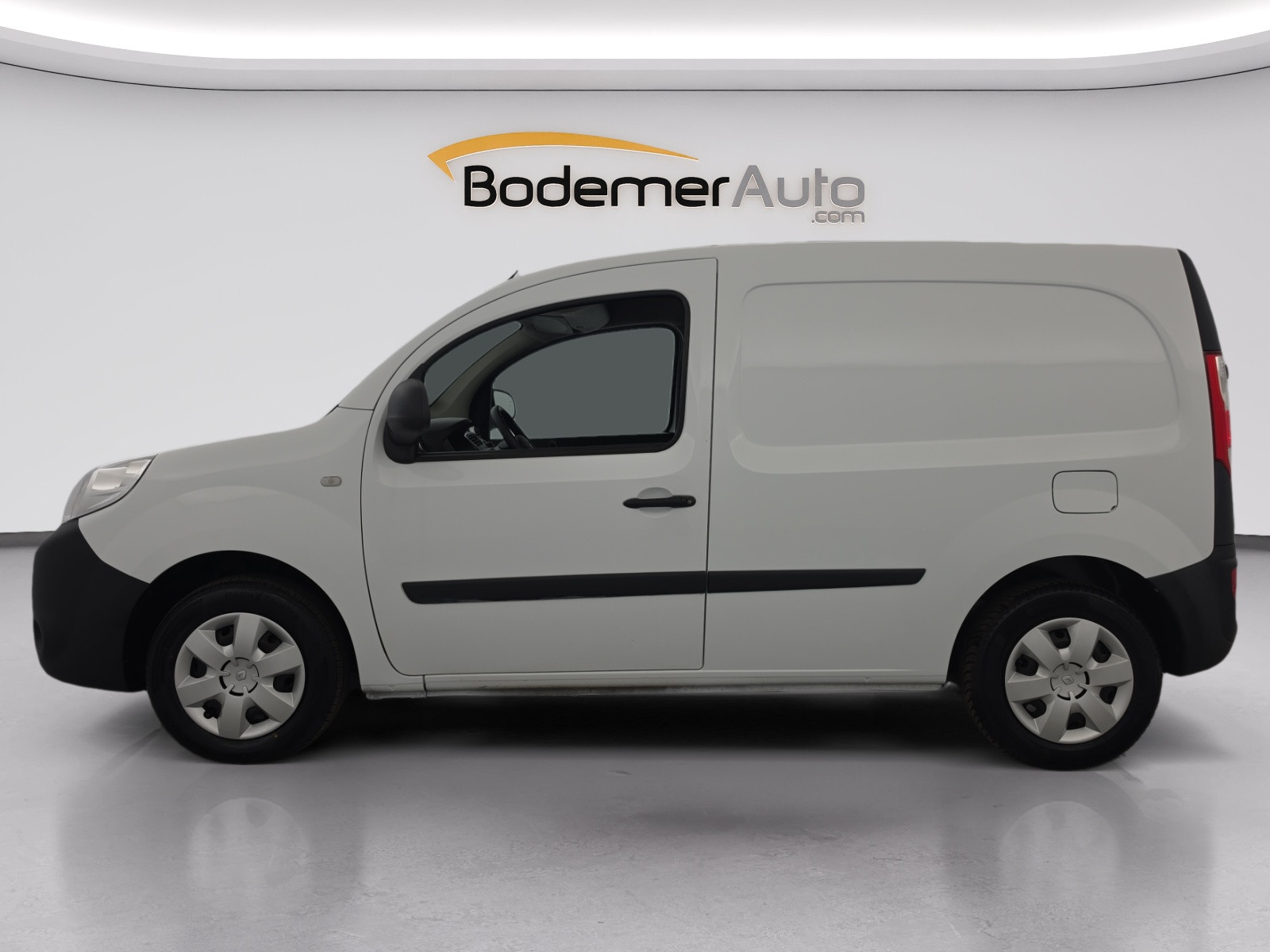 Vente en ligne Renault Kangoo Express  BLUE DCI 95 au prix de 10 900 €