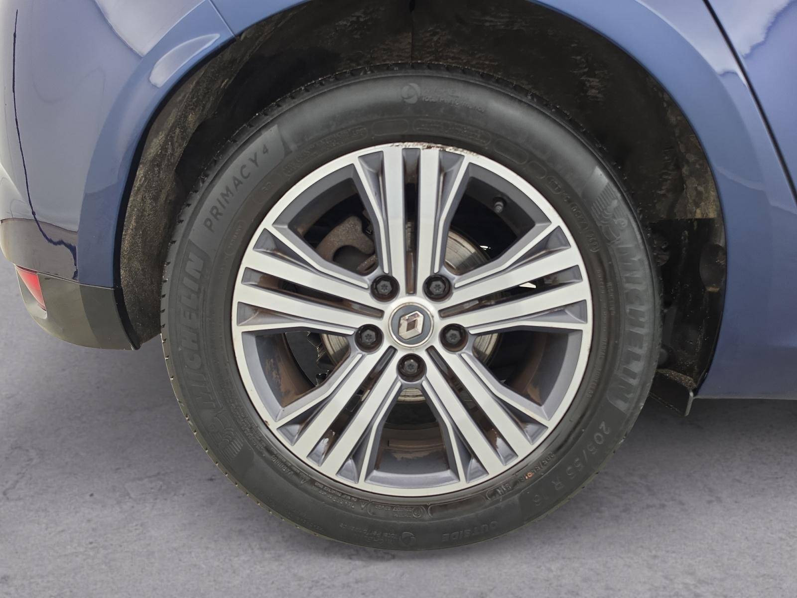 Vente en ligne Renault Megane 4 Mégane IV Berline Blue dCi 115 au prix de 14 490 €