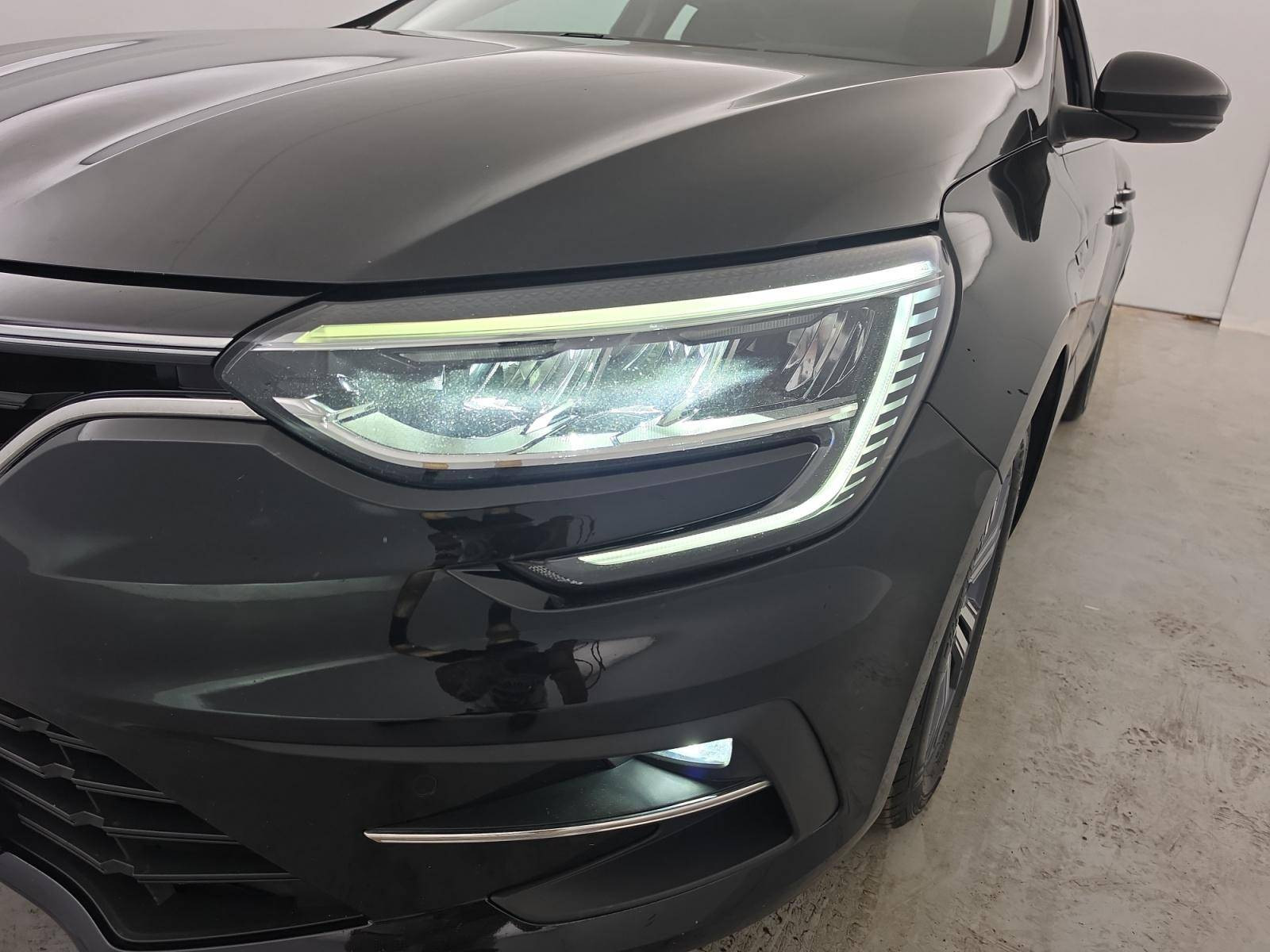 Vente en ligne Renault Megane 4 Estate  Blue dCi 115 EDC au prix de 16 900 €
