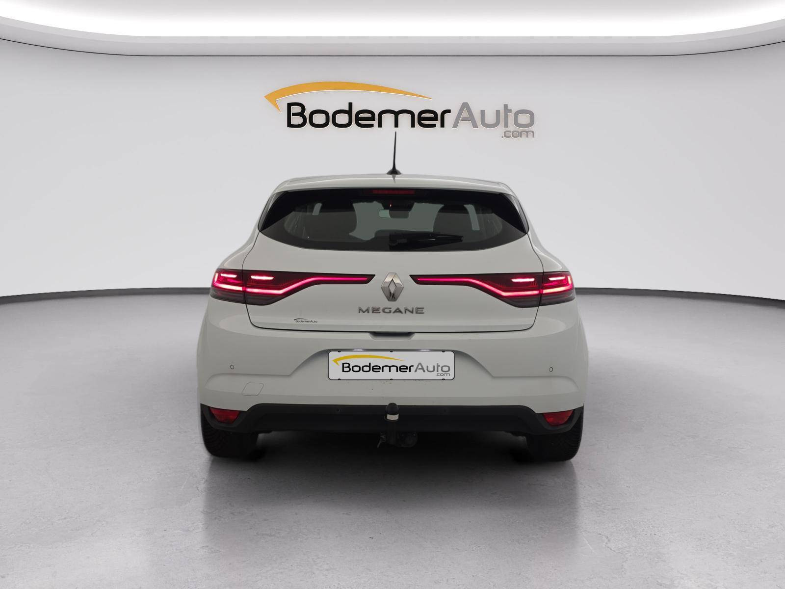 Vente en ligne Renault Megane 4 Mégane IV Berline Blue dCi 115 - 20 au prix de 13 490 €