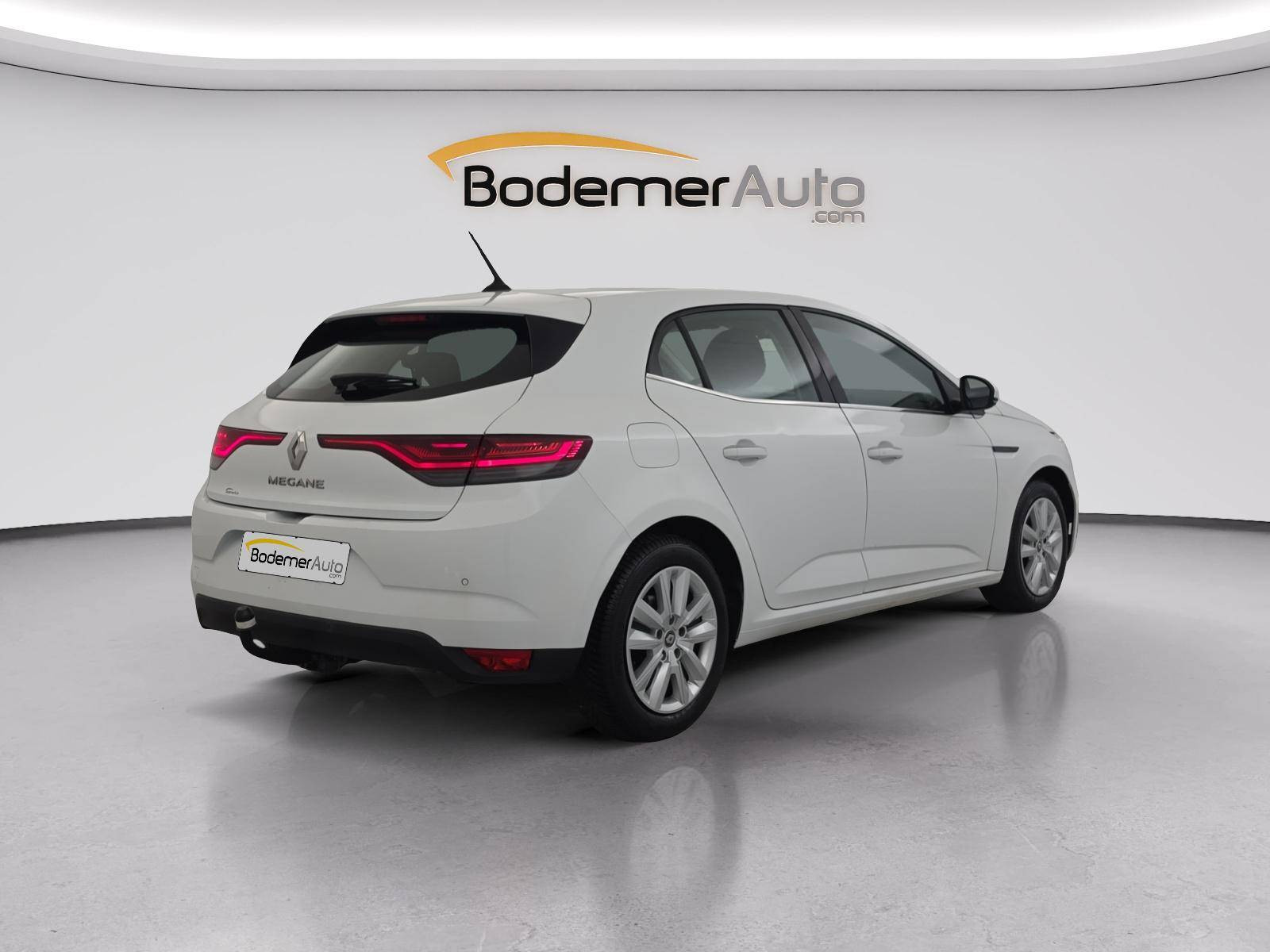 Vente en ligne Renault Megane 4 Mégane IV Berline Blue dCi 115 - 20 au prix de 13 490 €