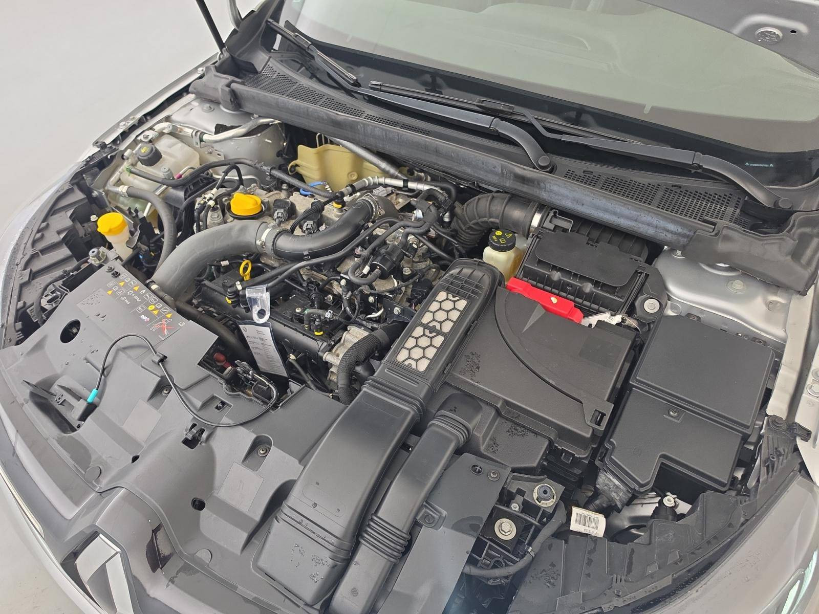 Vente en ligne Renault Megane 4 Mégane IV Berline TCe 130 Energy EDC au prix de 11 900 €