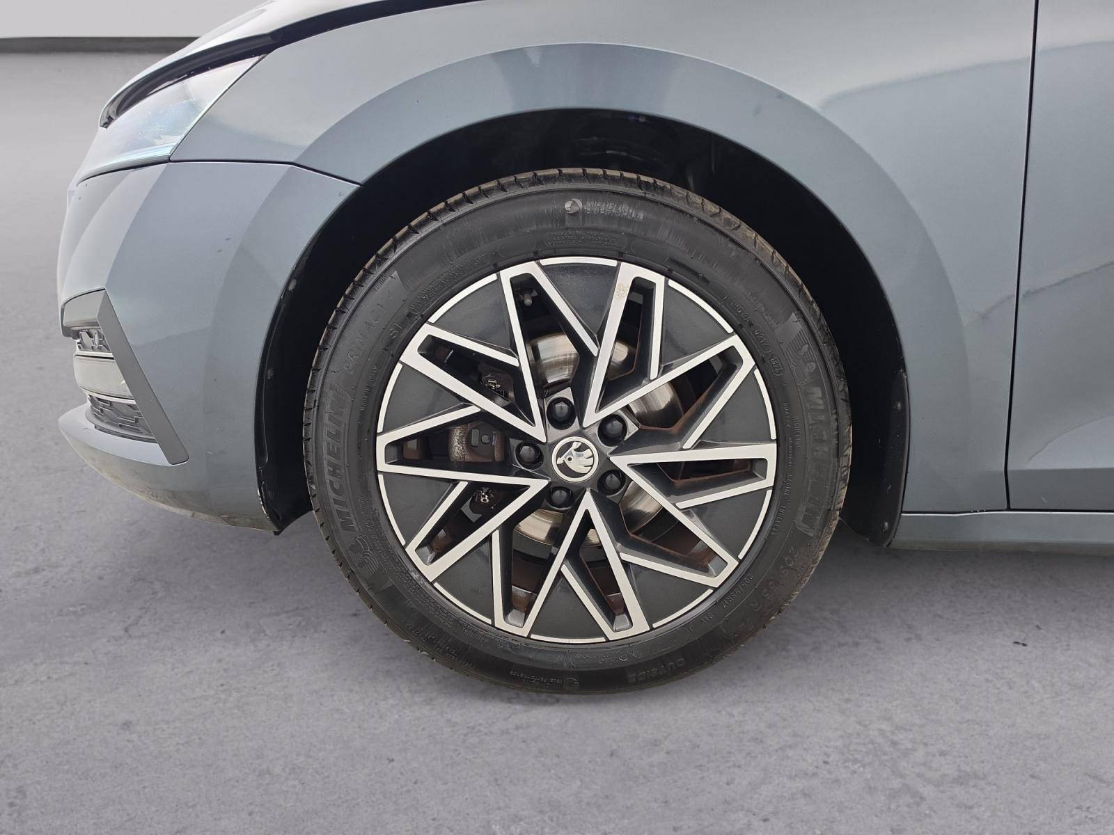Vente en ligne Skoda Octavia Combi  2.0 TDI 150 ch DSG7 au prix de 19 890 €