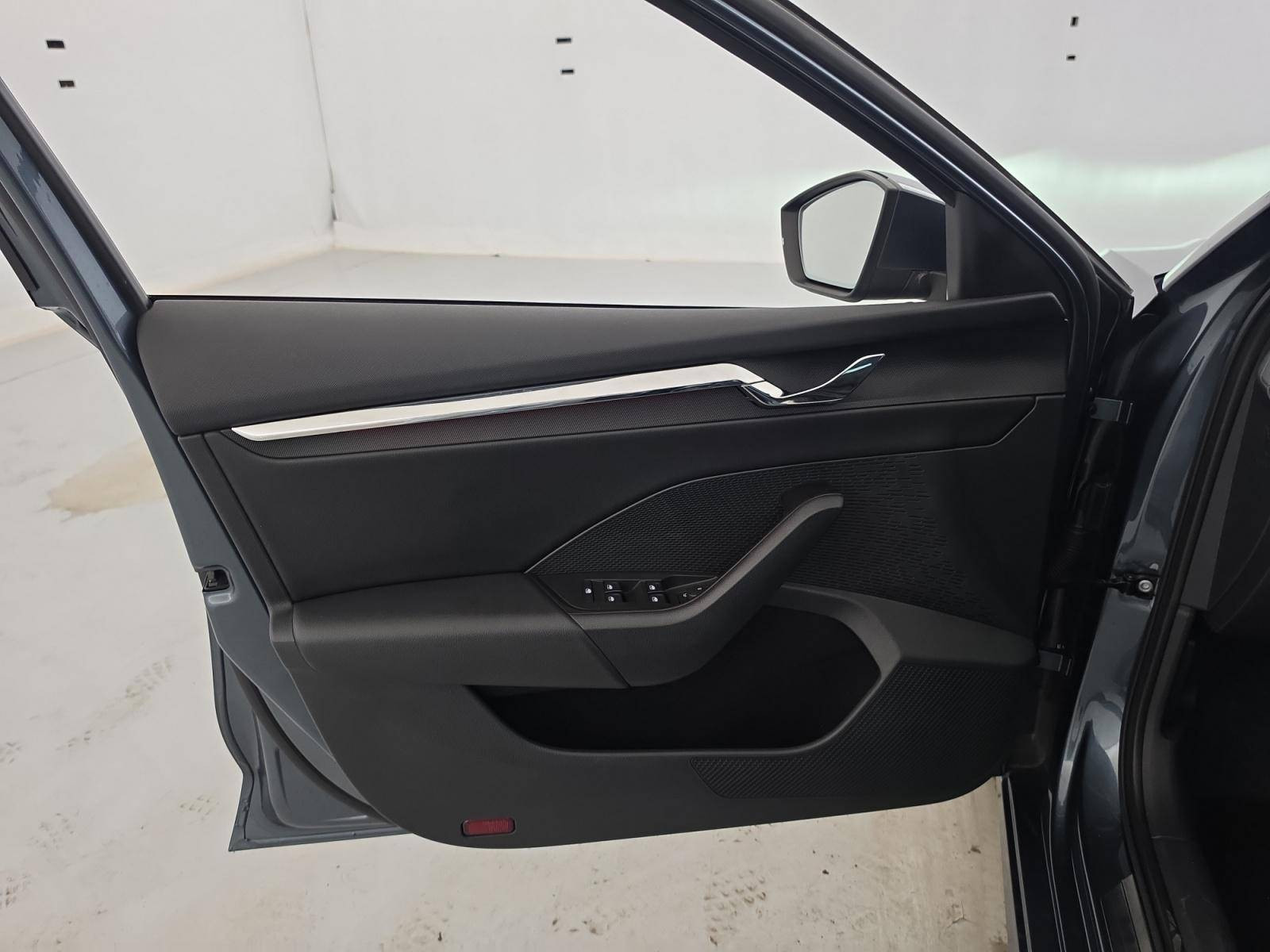 Vente en ligne Skoda Octavia Combi  2.0 TDI 150 ch DSG7 au prix de 19 890 €