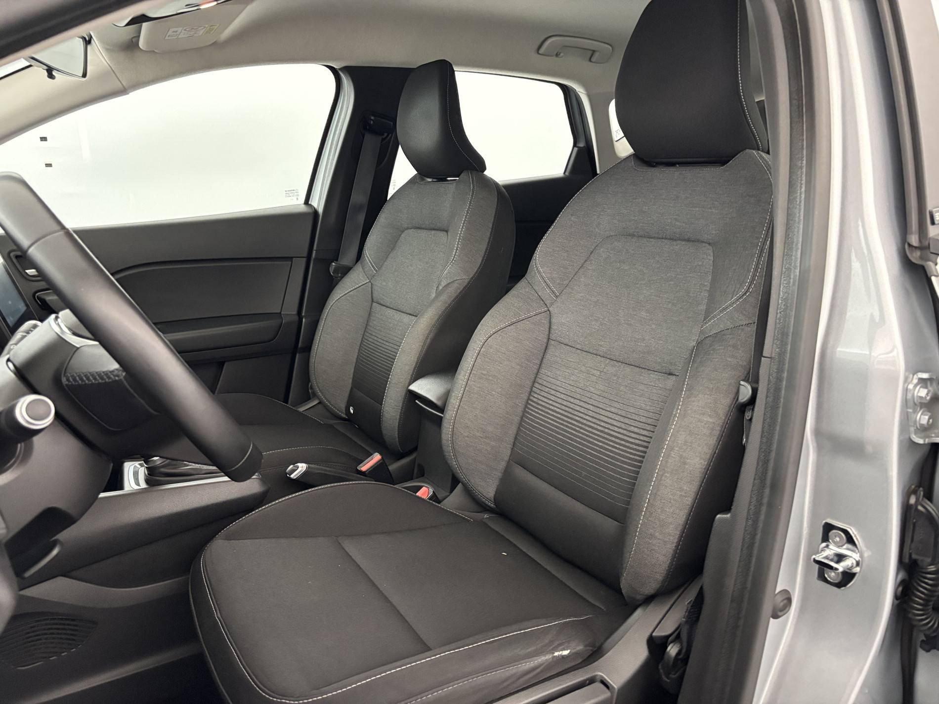 Vente en ligne Renault Captur  E-Tech 145 - 21 au prix de 13 780 €