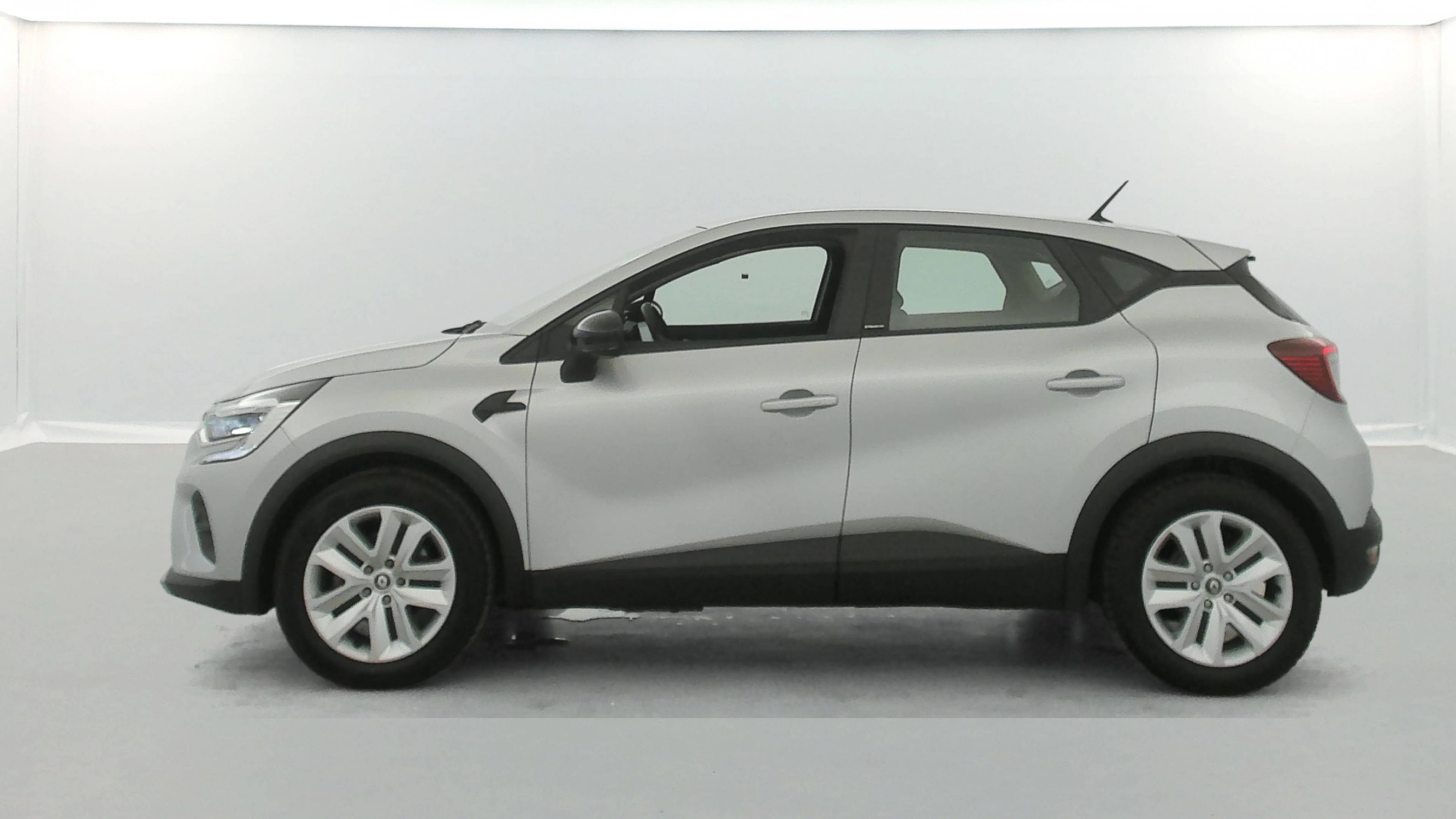 Vente en ligne Renault Captur  E-Tech 145 - 21 au prix de 13 780 €