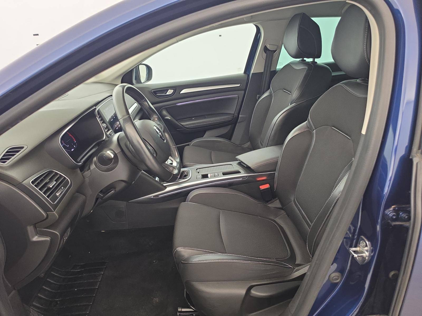 Vente en ligne Renault Megane 4 Mégane IV Berline Blue dCi 115 au prix de 14 490 €
