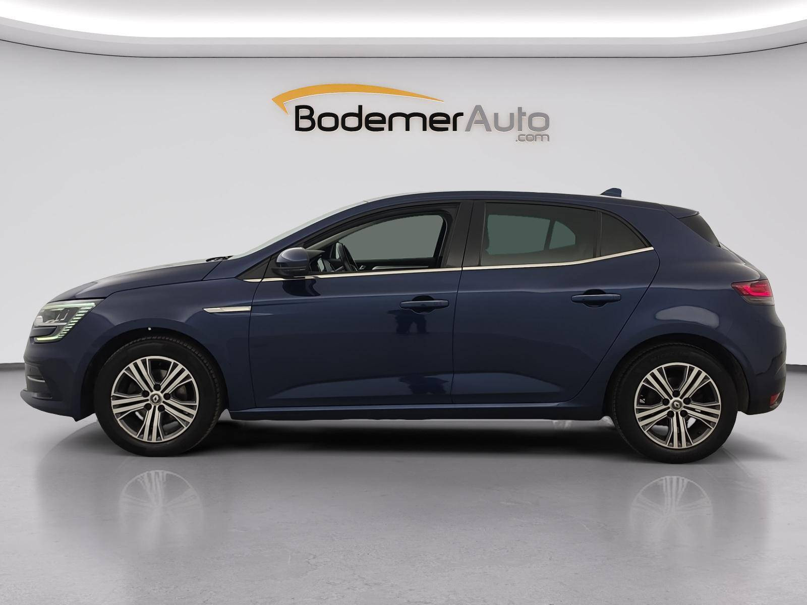 Vente en ligne Renault Megane 4 Mégane IV Berline Blue dCi 115 au prix de 14 490 €
