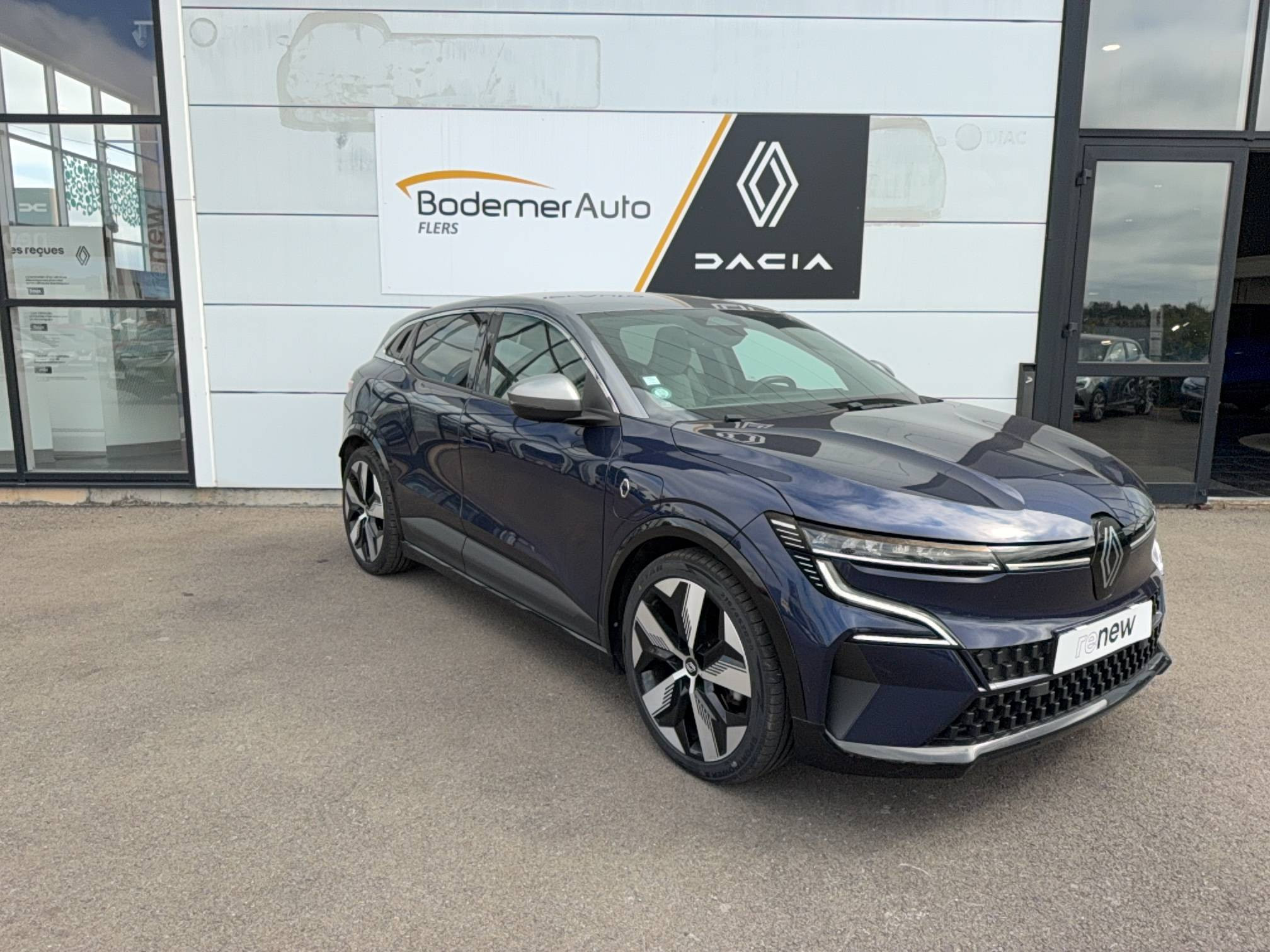 Vente en ligne Renault Megane E-Tech  EV60 220 ch optimum charge au prix de 24 900 €