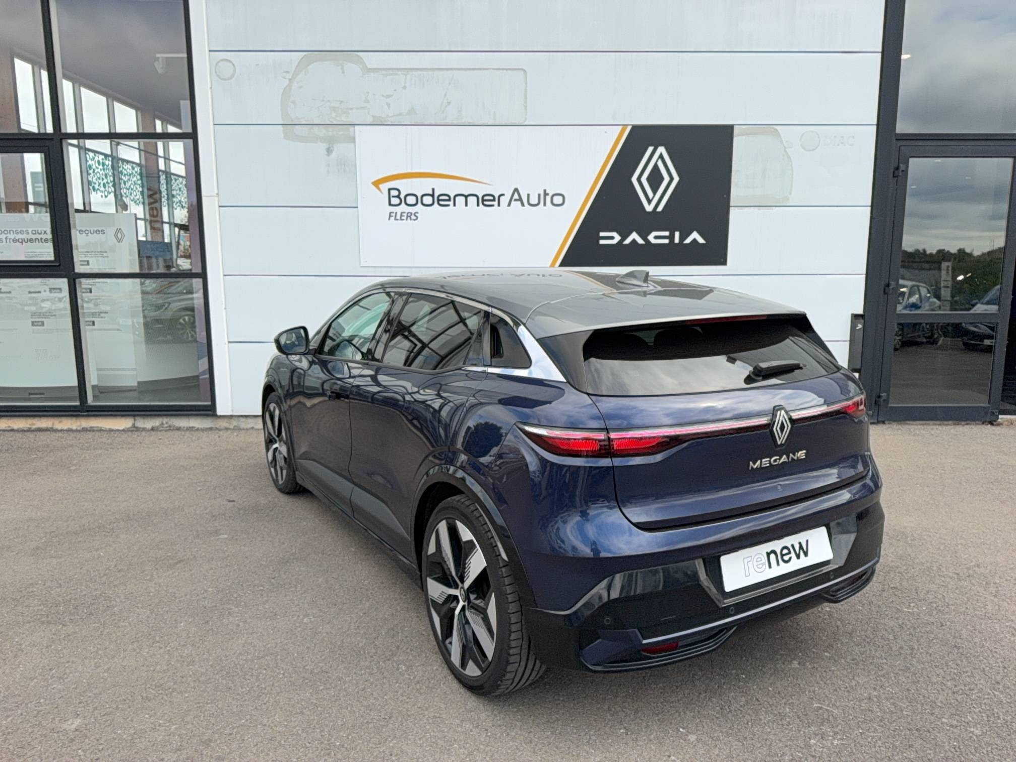 Vente en ligne Renault Megane E-Tech  EV60 220 ch optimum charge au prix de 24 900 €
