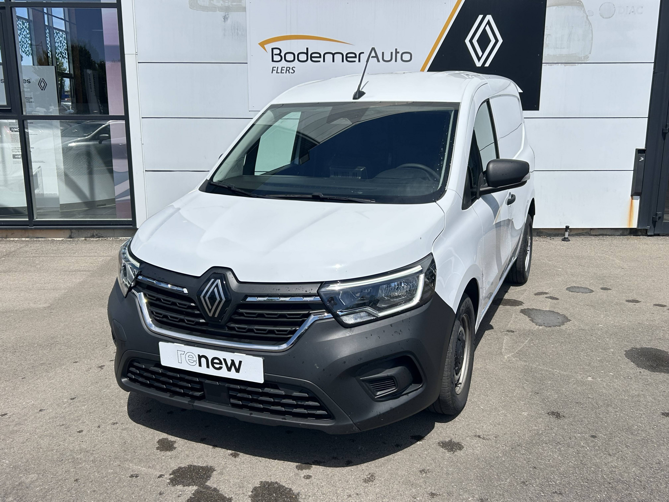 Renault Kangoo Van  TOLE L1 BLUE DCI 95 AUTO occasion de 2025 en vente à Flers