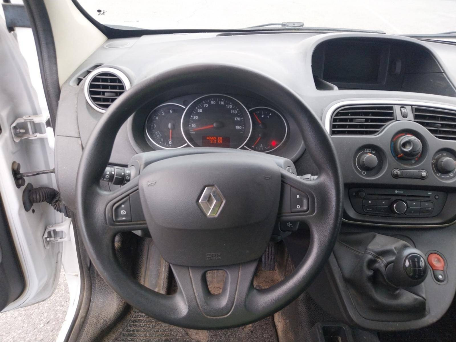 Vente en ligne Renault Kangoo Express  1.5 DCI 90 E6 au prix de 10 990 €