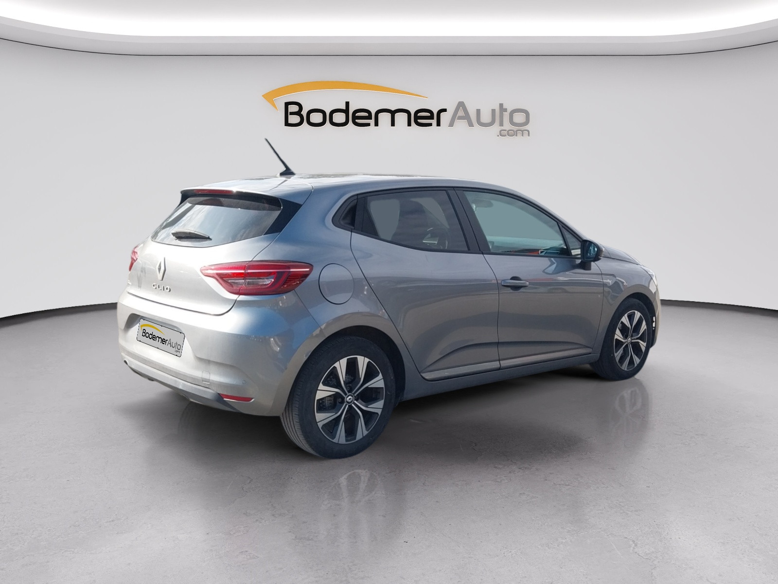 Vente en ligne Renault Clio 5 Clio TCe 100 GPL au prix de 13 950 €