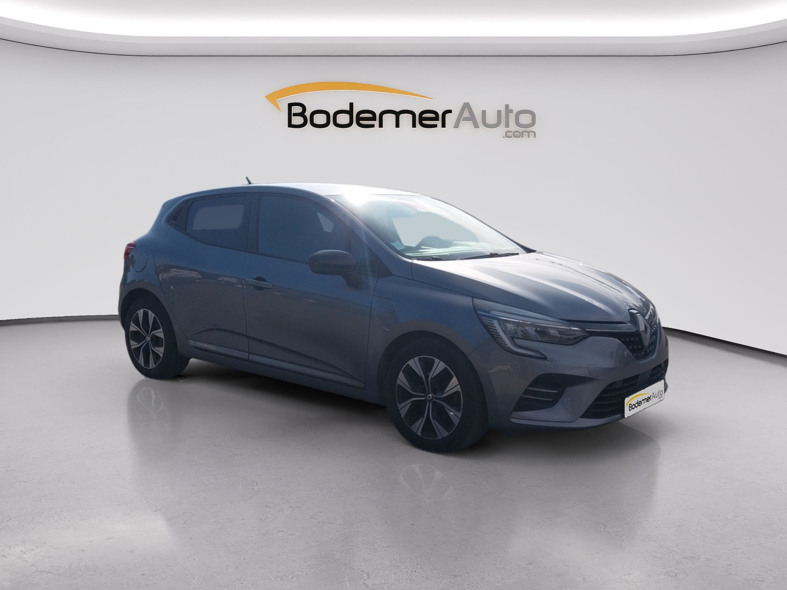 Vente en ligne Renault Clio 5 Clio TCe 100 GPL au prix de 13 950 €